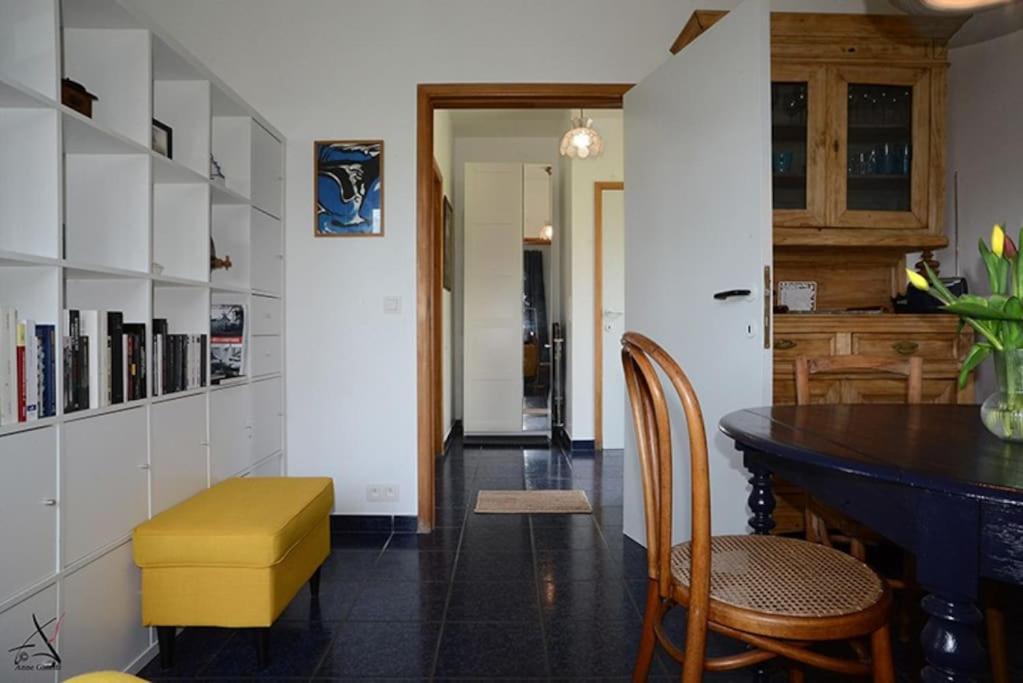 Le menhir bleu, gîte 2 personnes de plain-pied à Wéris