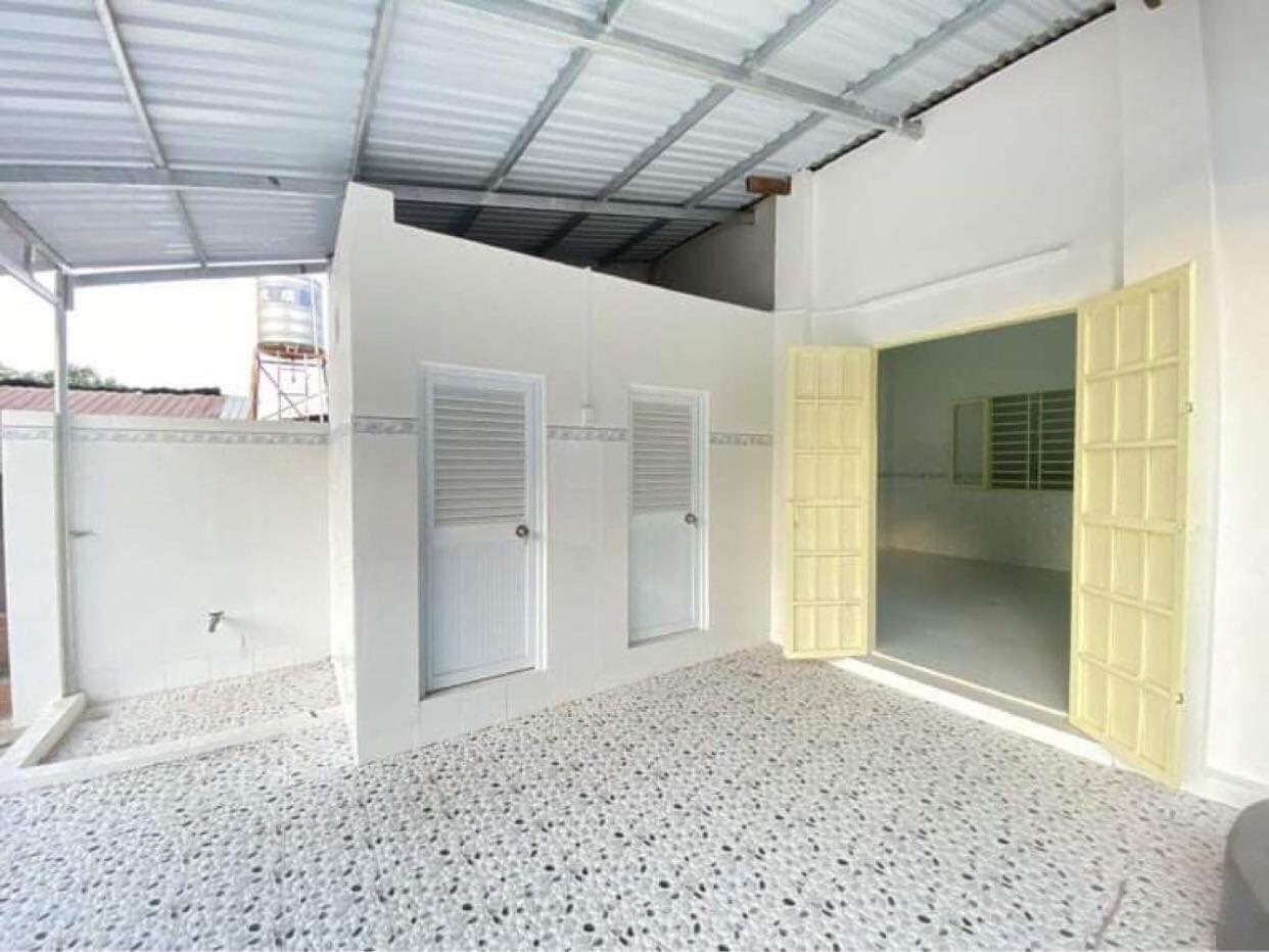 Min House