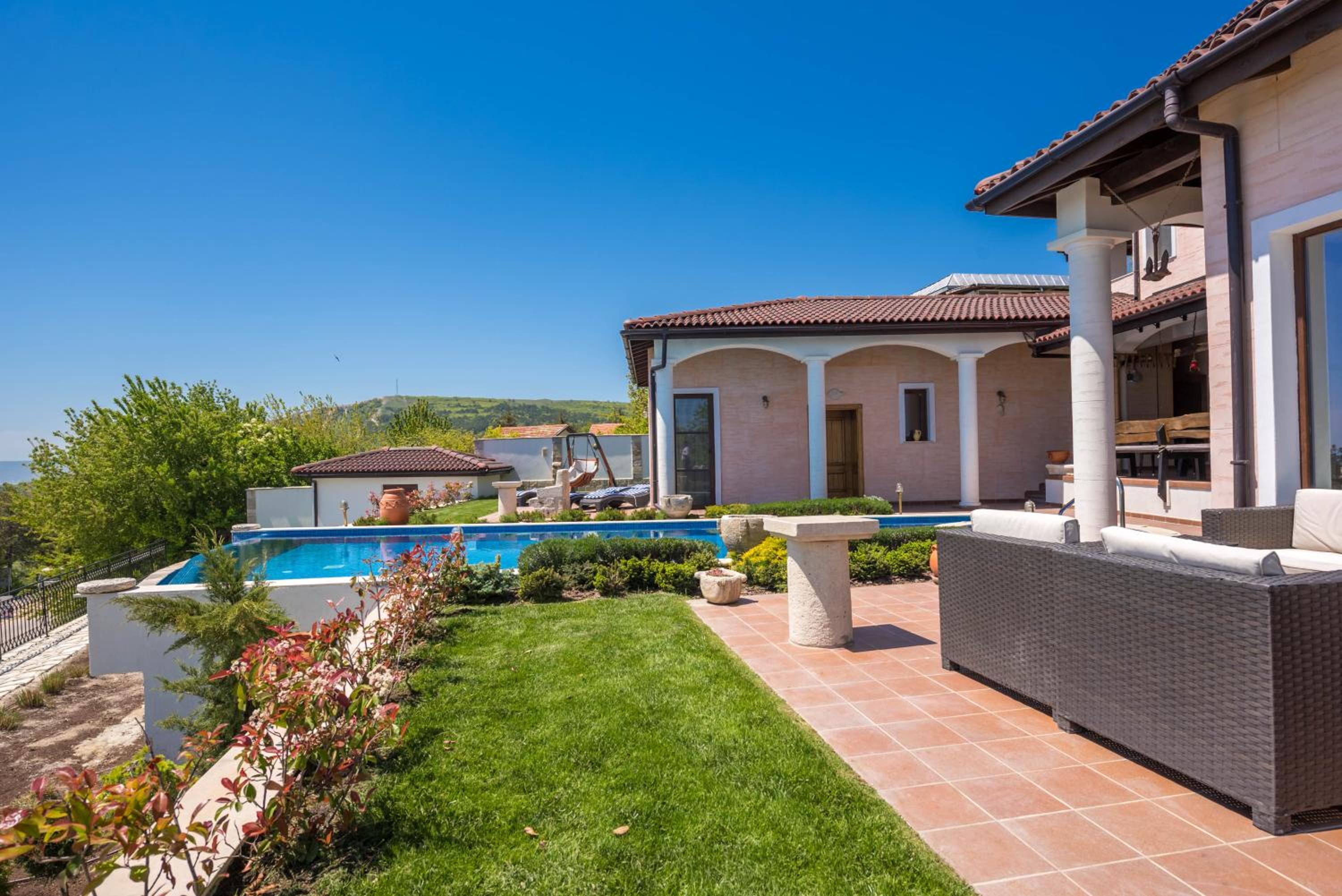 Villa Hacienda del Sol - Balchik Villas