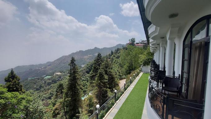 Entranceway Resort