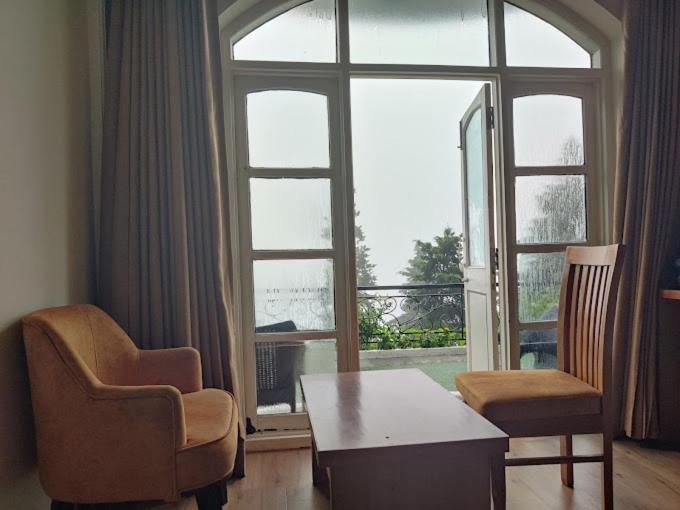 Entranceway Resort