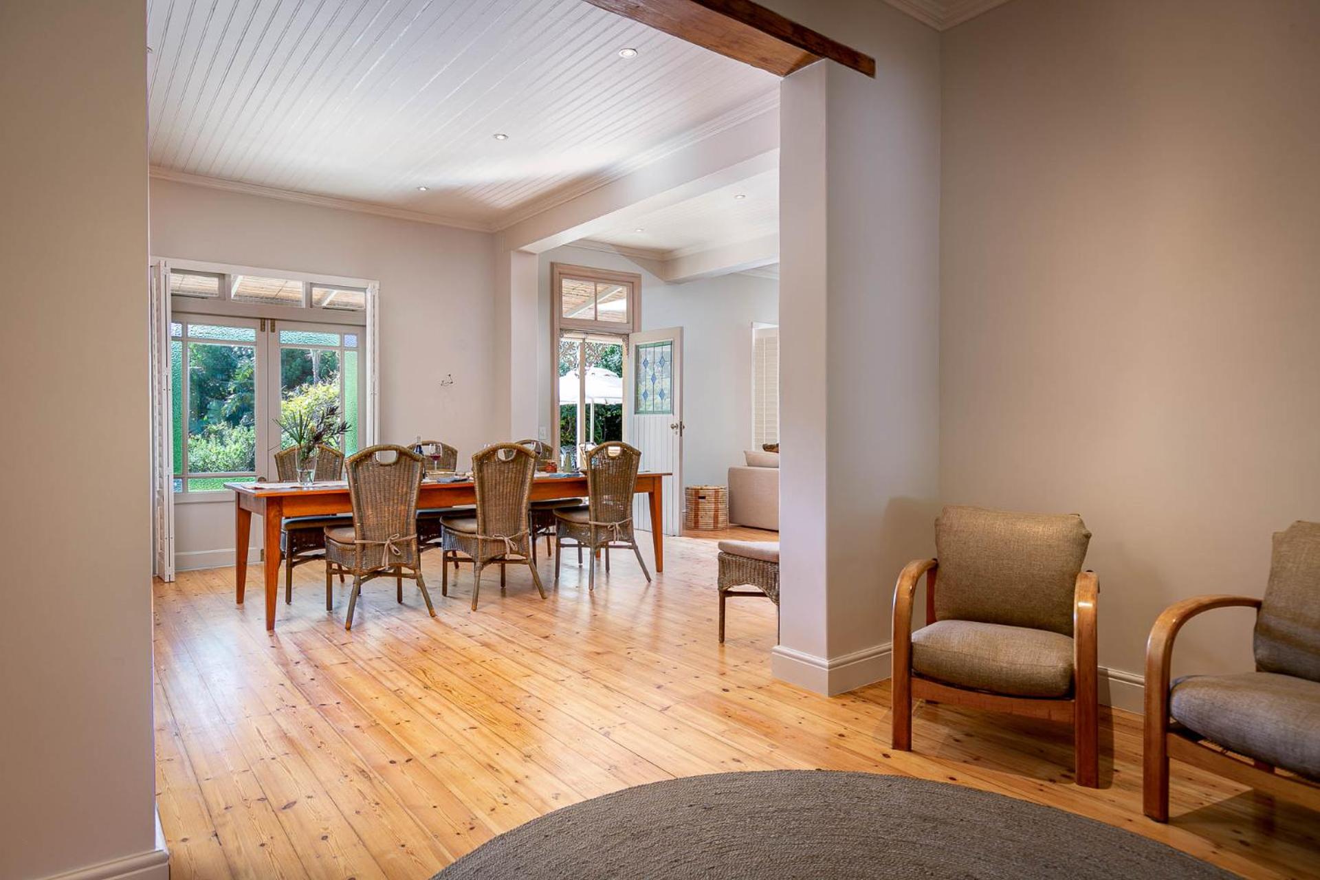 Kloof House - with solar backup power