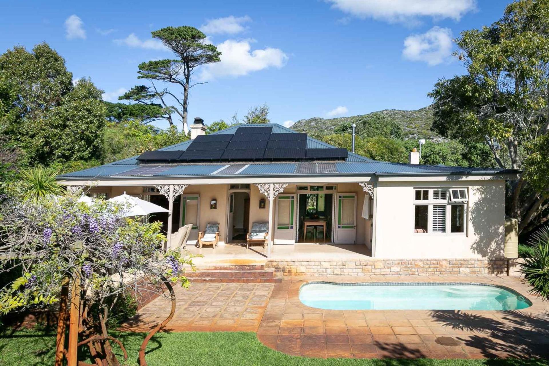 Kloof House - with solar backup power