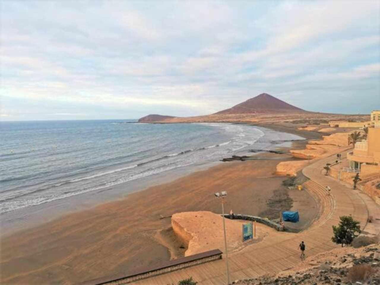 RenTenerife Tropical Banana - El Medano