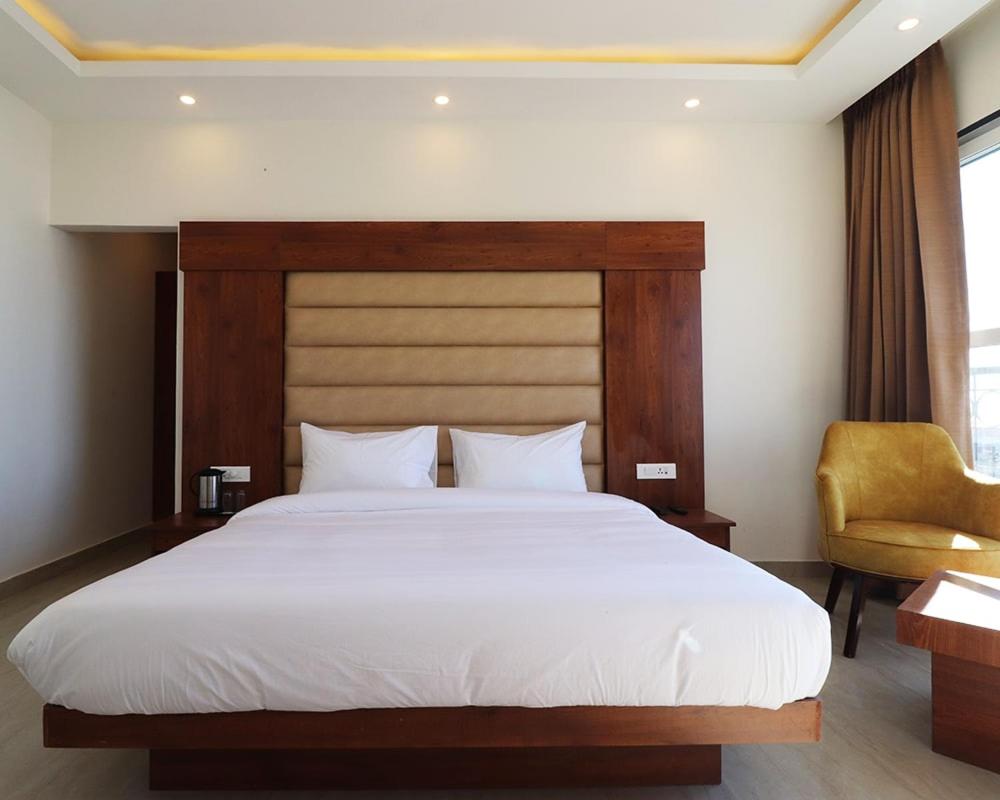 Hotel Loftiness