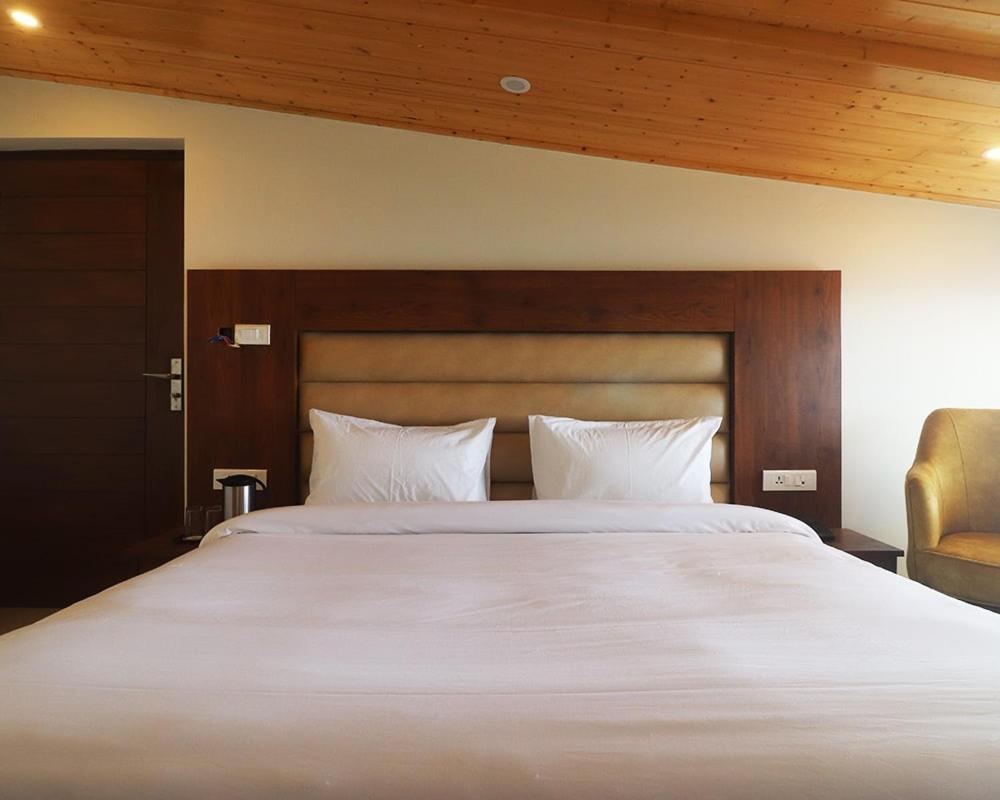 Hotel Loftiness