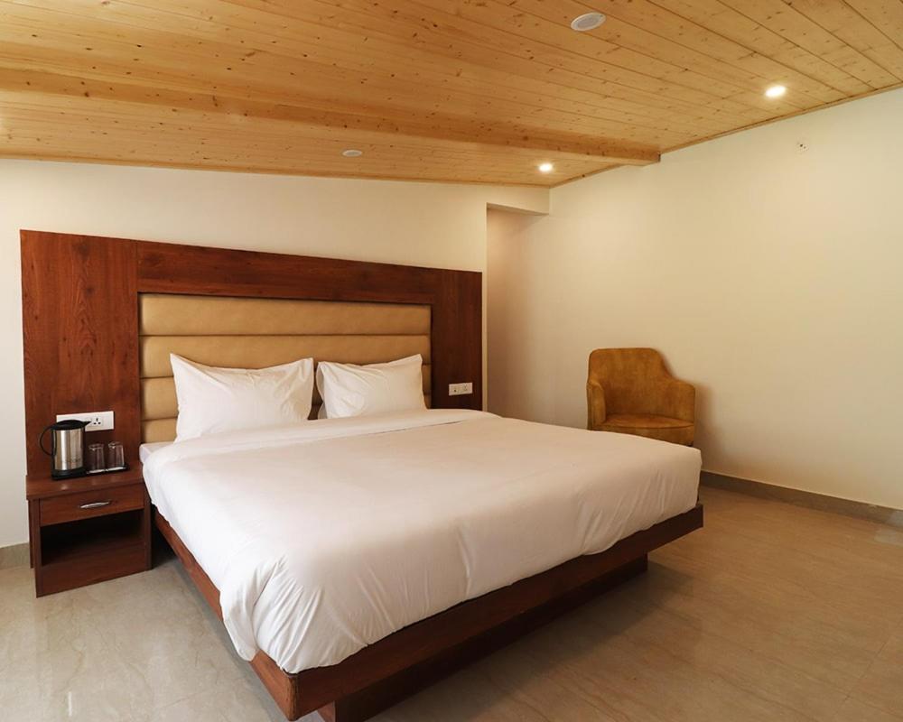 Hotel Loftiness