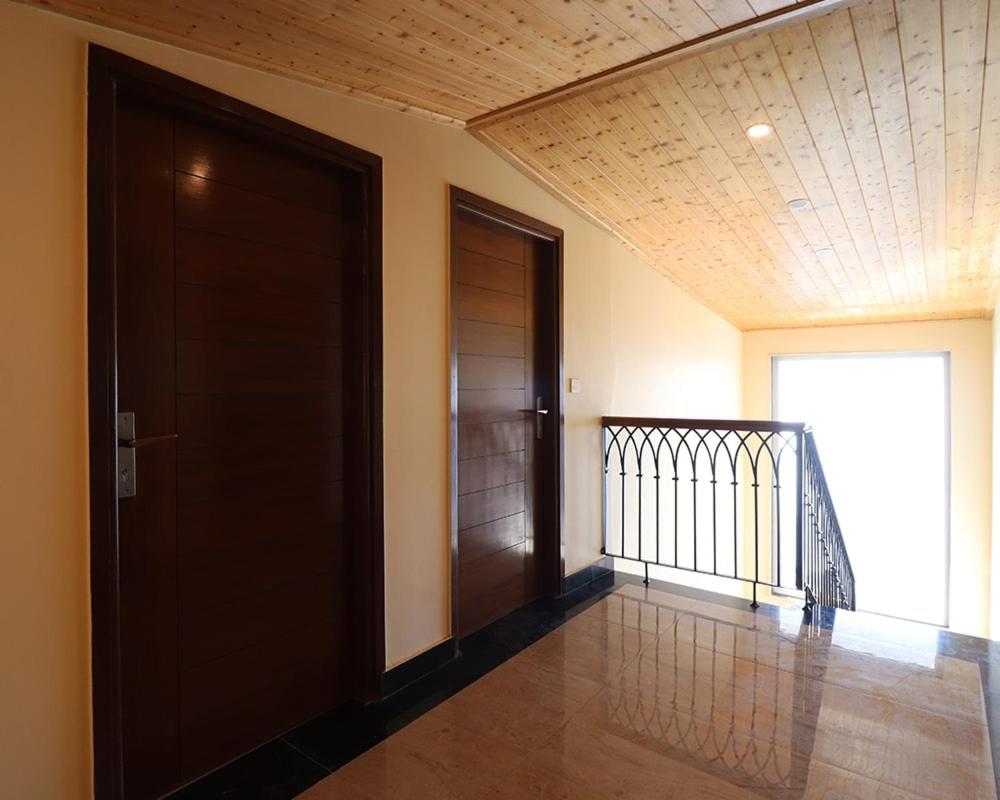 Hotel Loftiness
