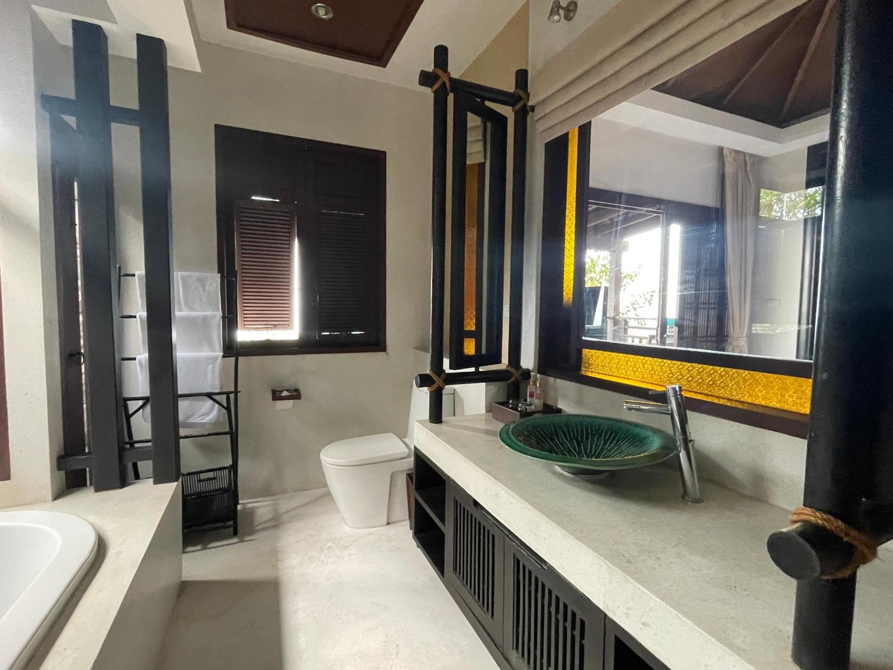 Bhundhari Residence Koh Samui