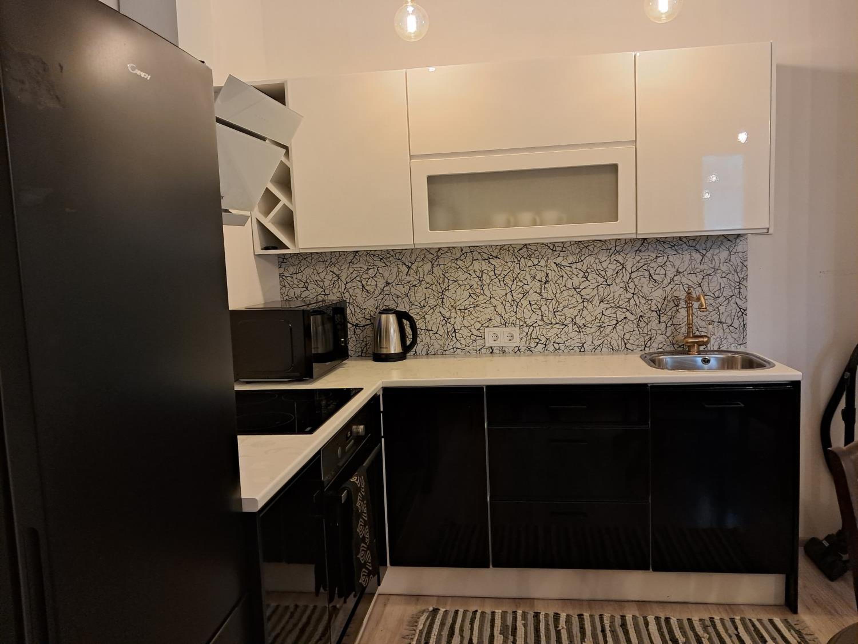 Crystal apartment