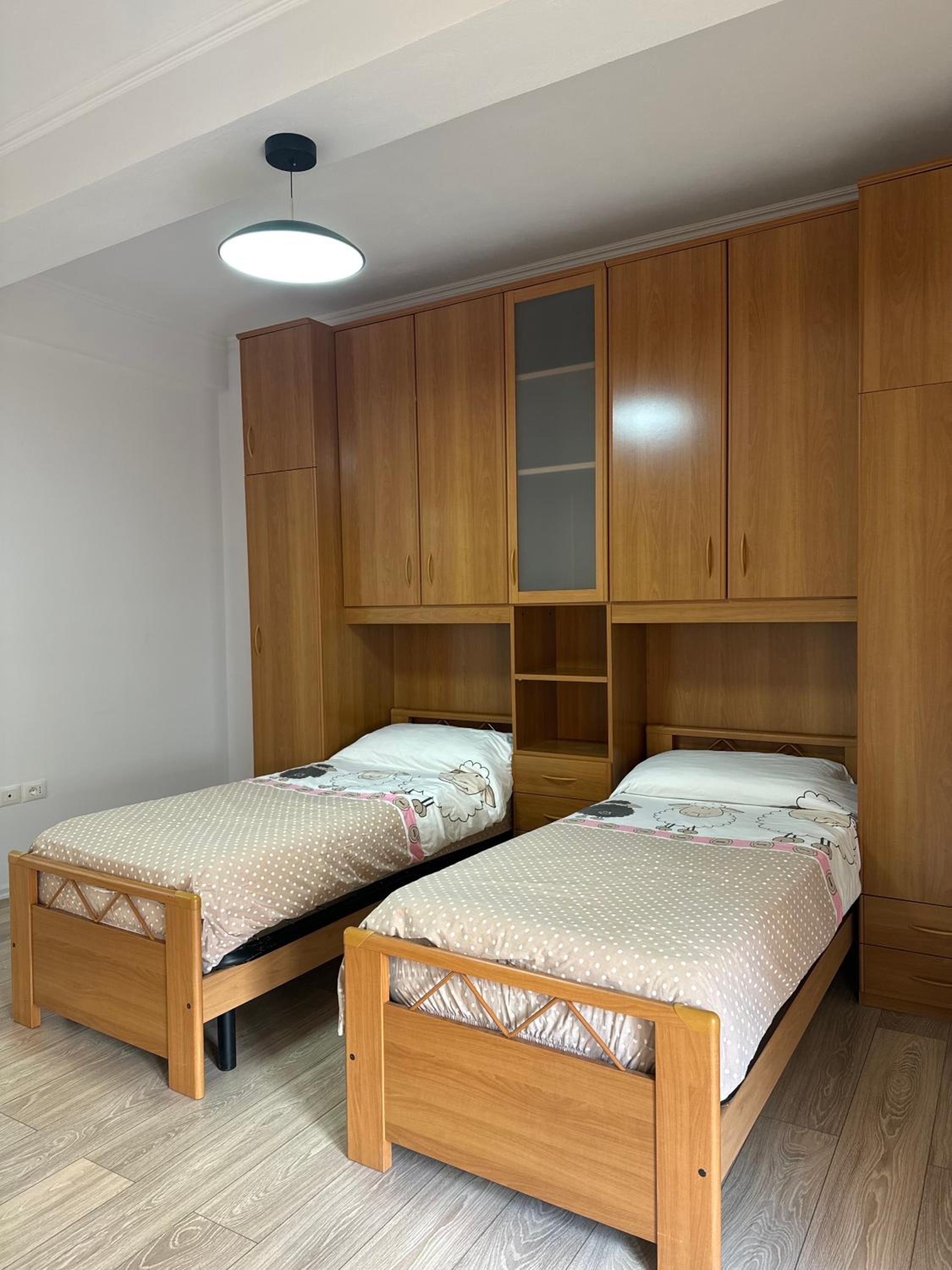 KMK Apartments