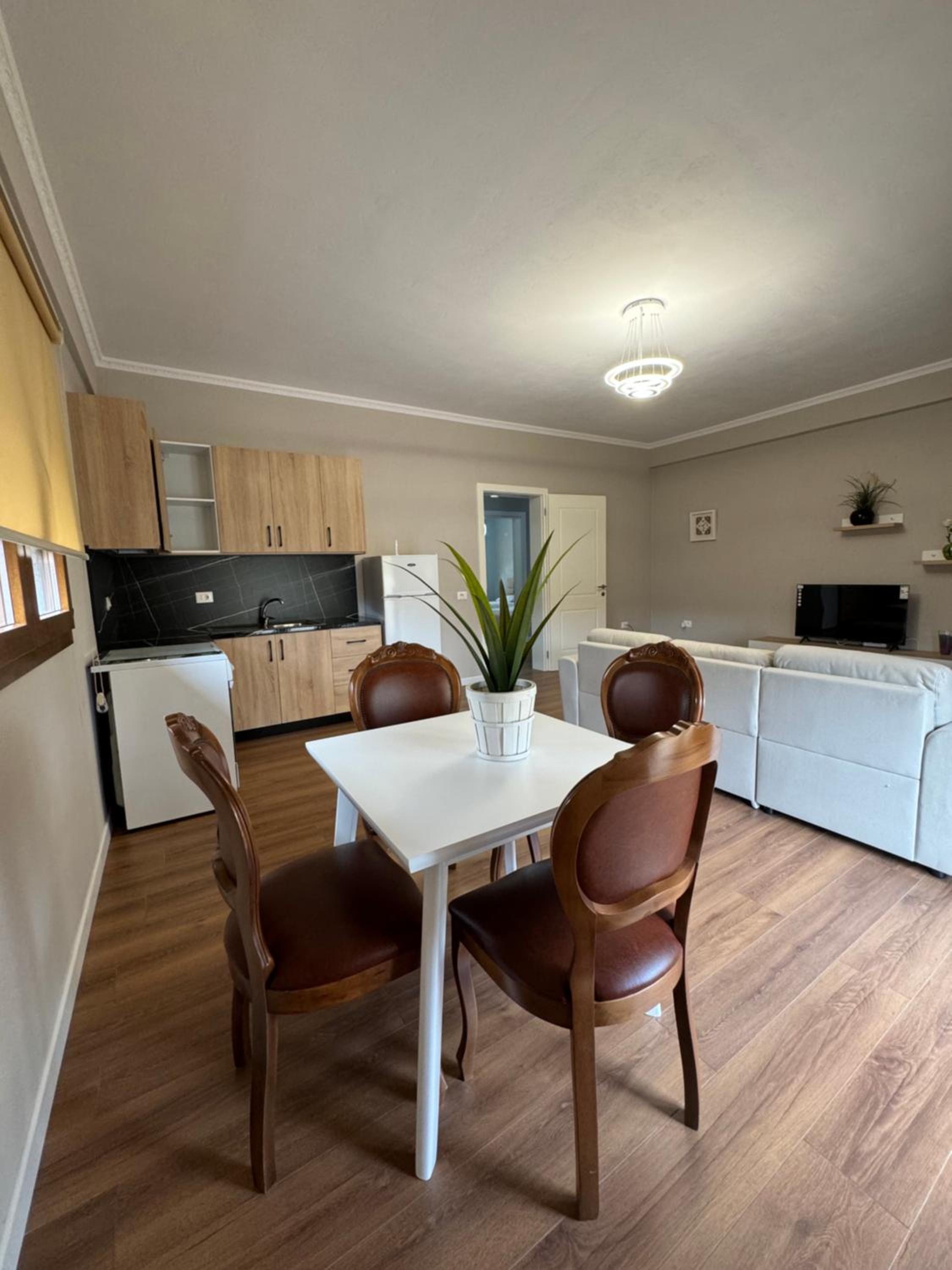 KMK Apartments