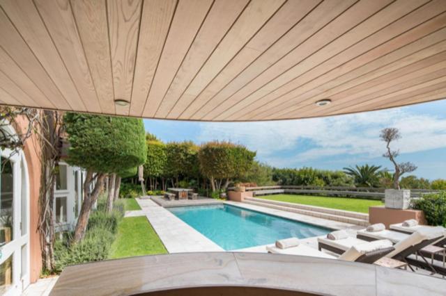 Fresnaye House
