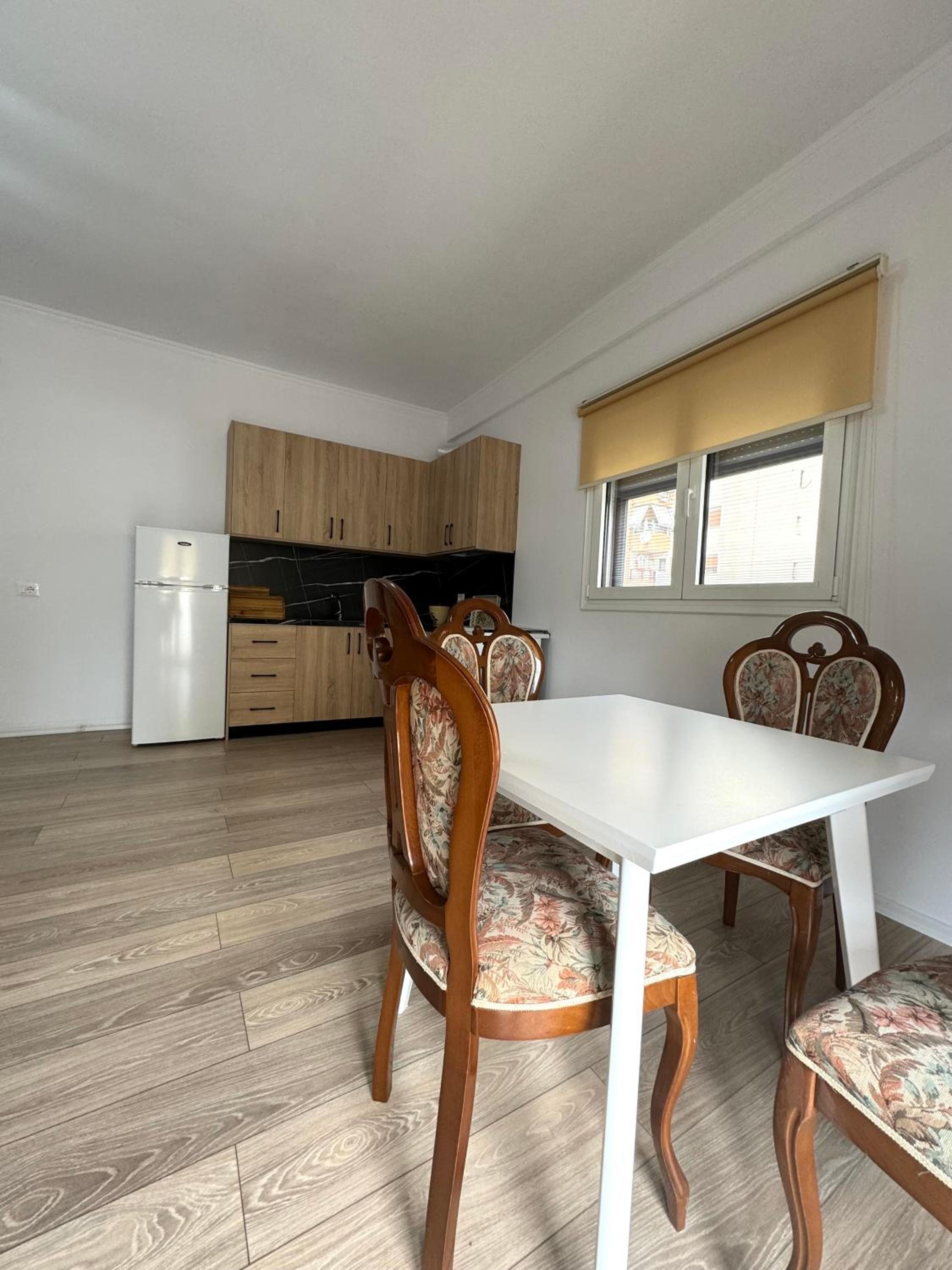 KMK Apartments