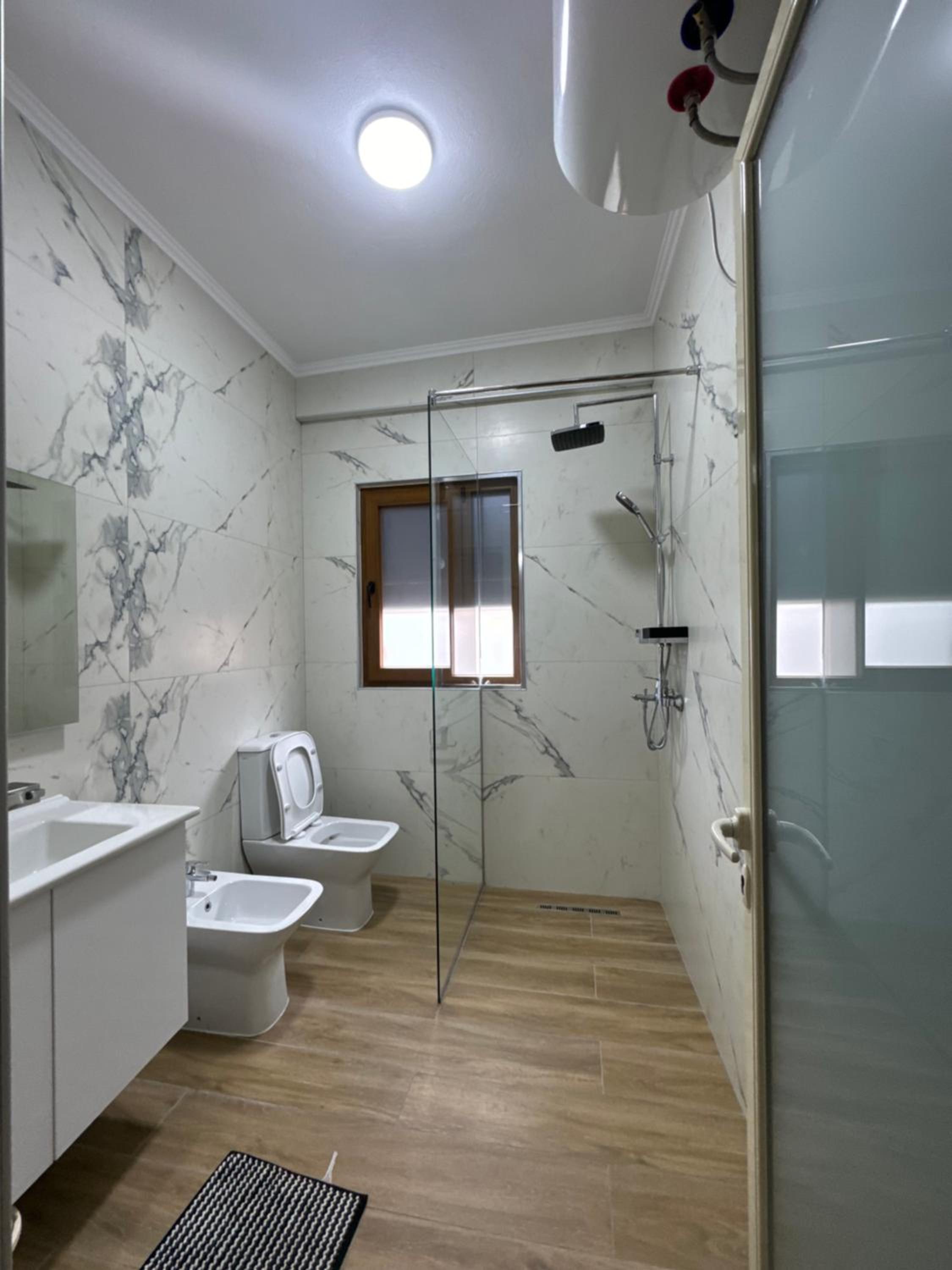 KMK Apartments