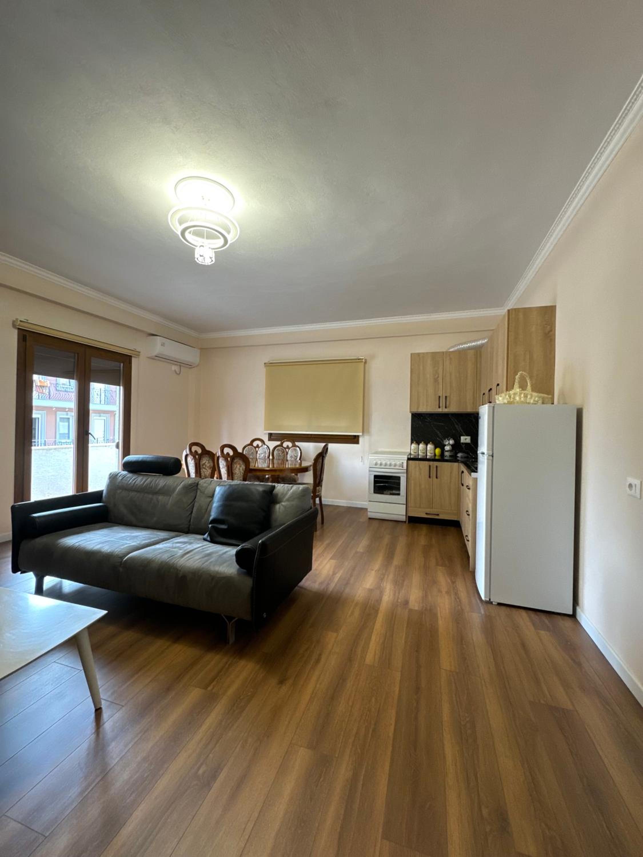 KMK Apartments