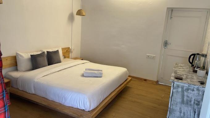 Hotel Pinnacle
