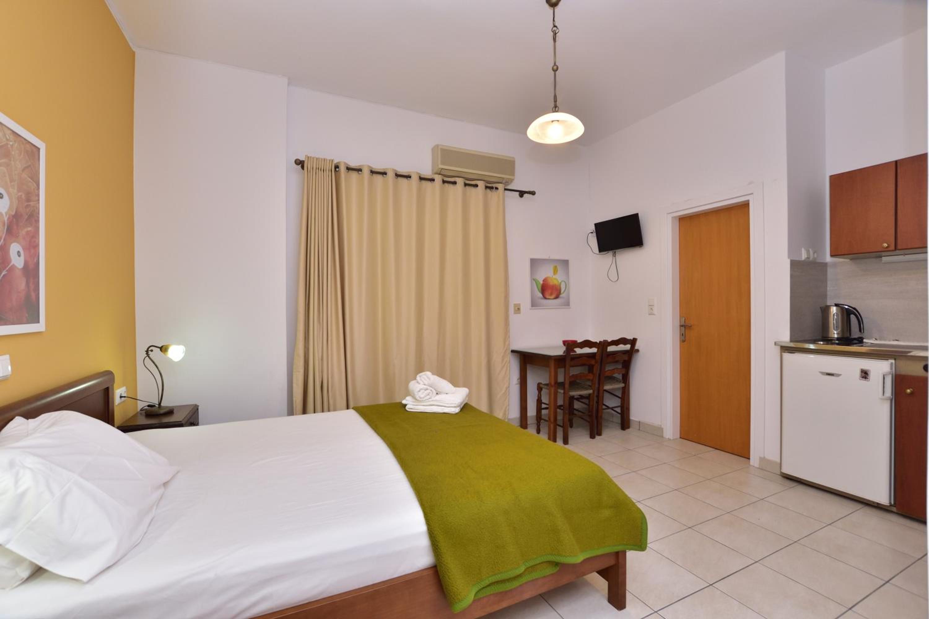 Elizabeth Rooms
