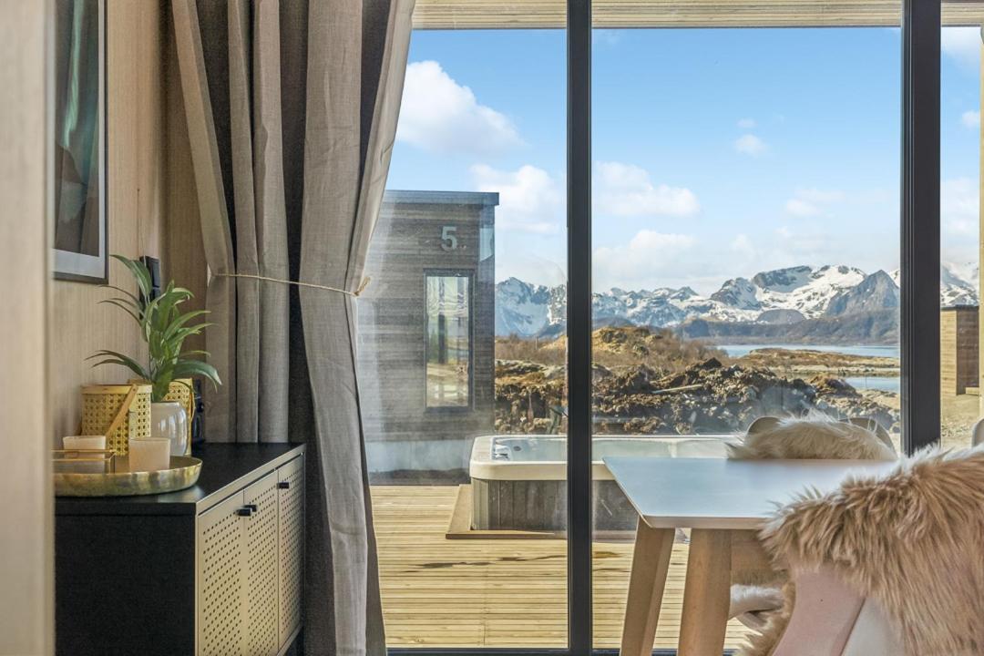 Lyngvær Aurora Lodge - Jacuzzi - No 03