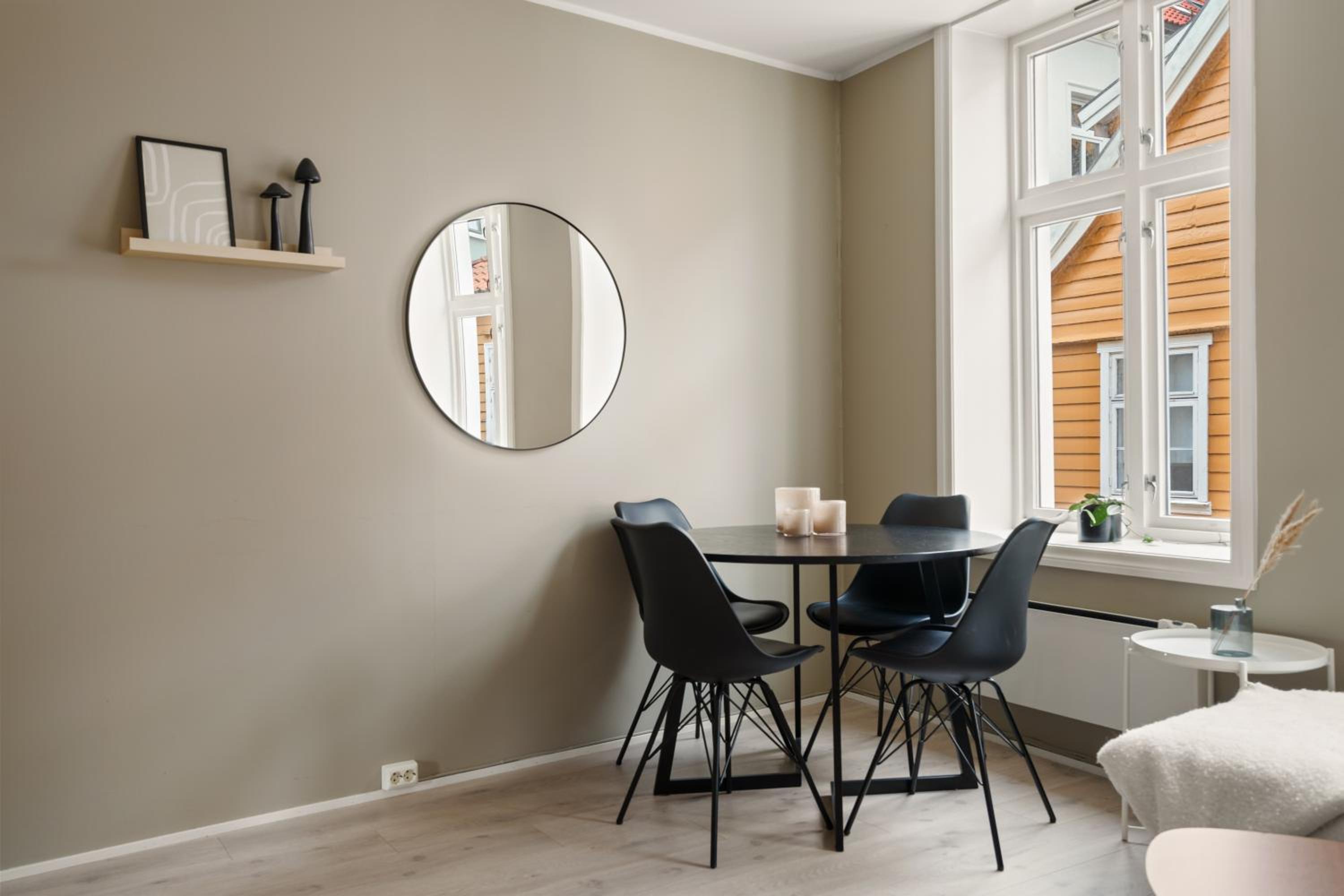 Bergen Vacations - Bergen Beds Apartments I Luxury 250m from Bryggen - Property Image 2