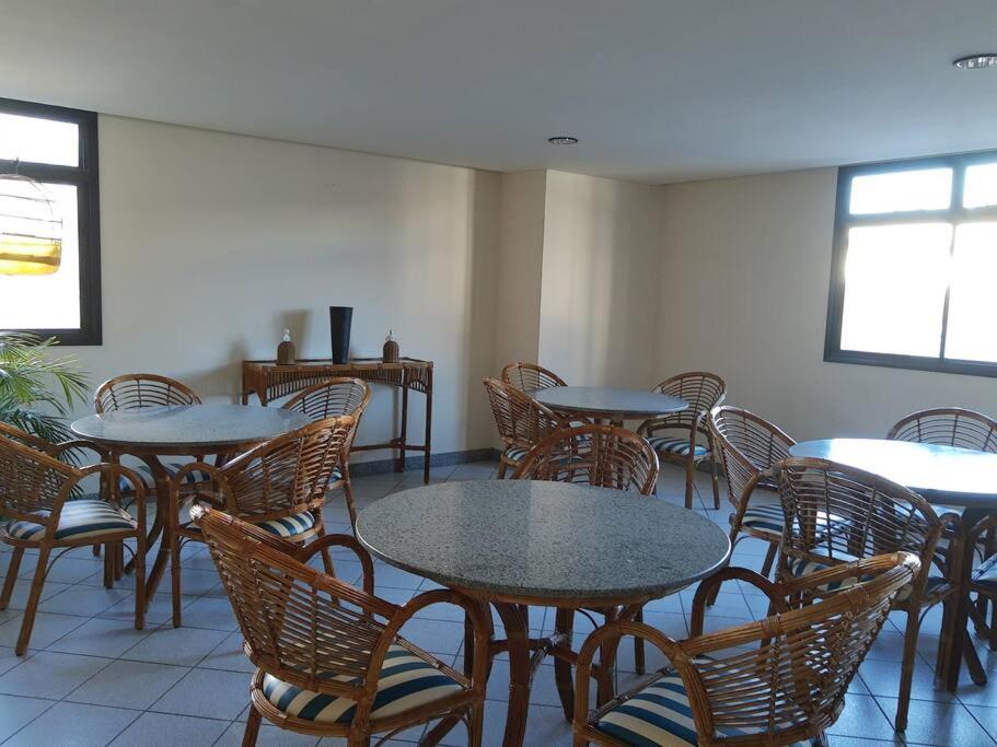 Apartamento próximo as praias das Dunas e Forte