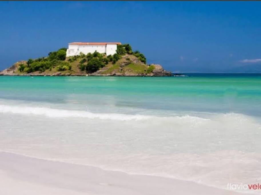 Apartamento próximo as praias das Dunas e Forte