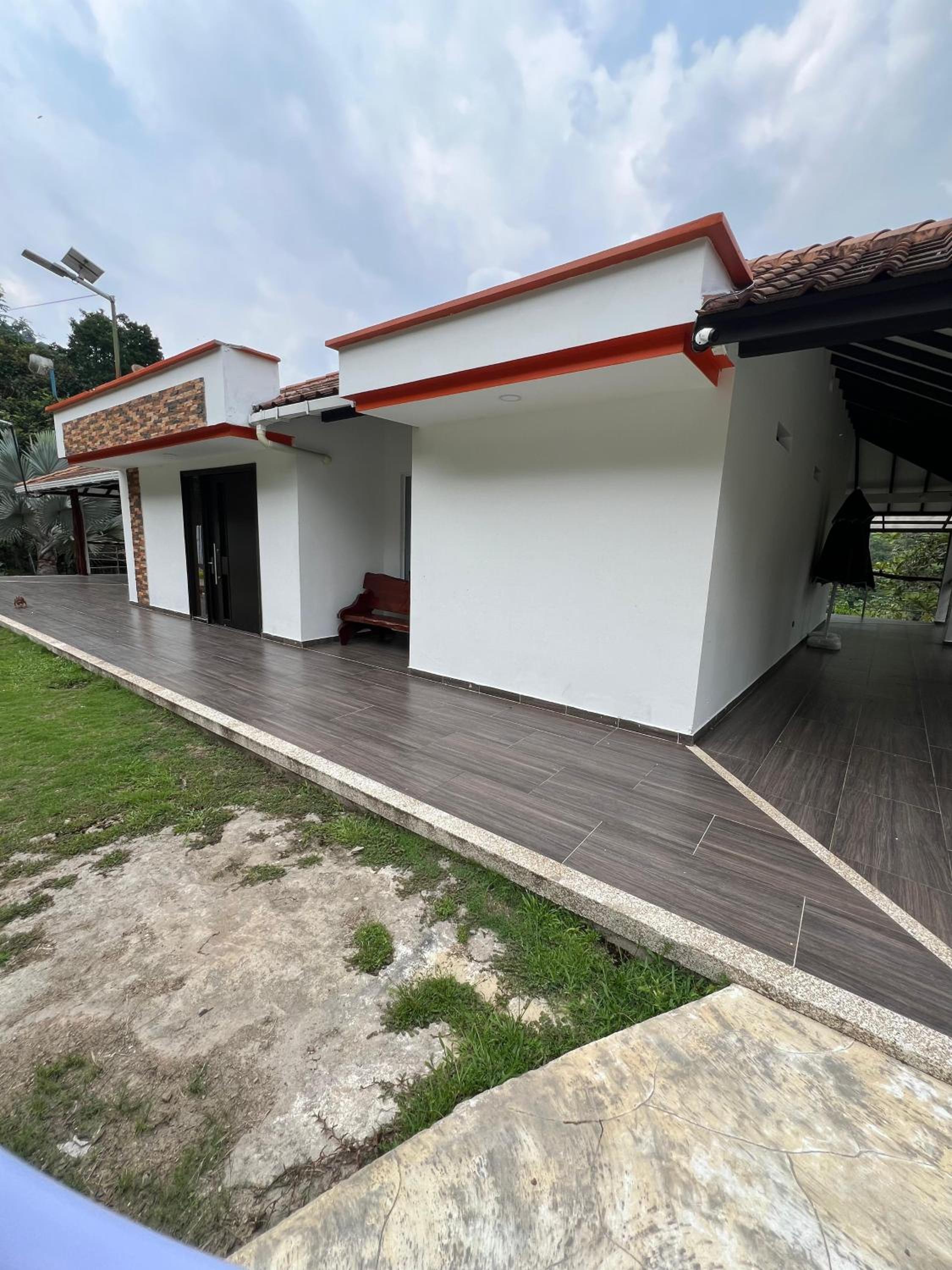 El desmadre villa lujosa Florencia, Caqueta