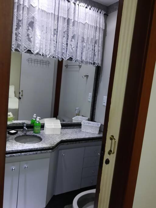 Apartamento próximo as praias das Dunas e Forte