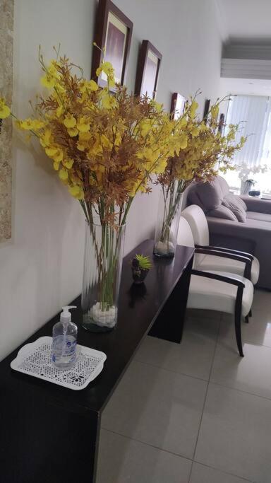 Apartamento próximo as praias das Dunas e Forte