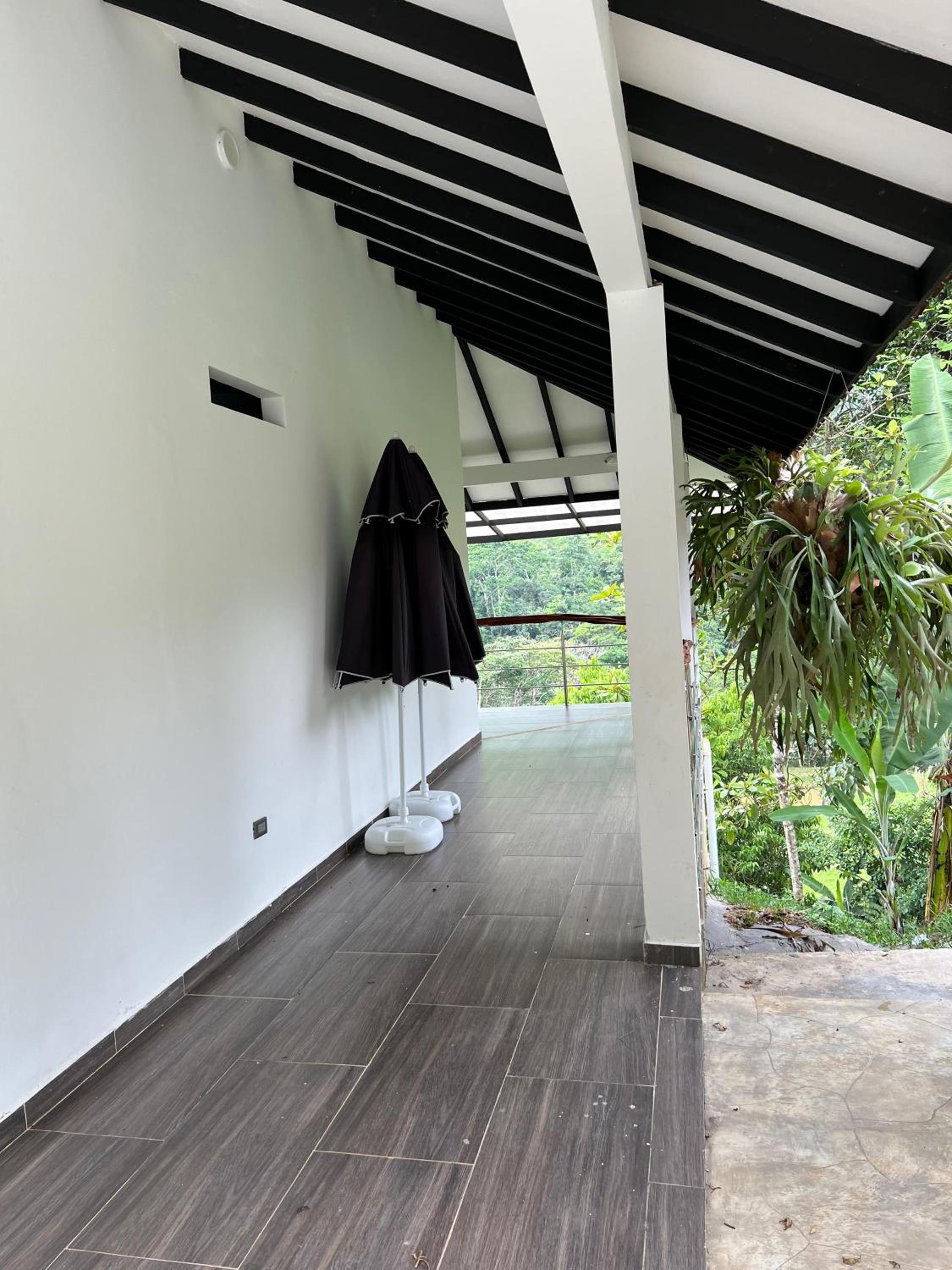 El desmadre villa lujosa Florencia, Caqueta