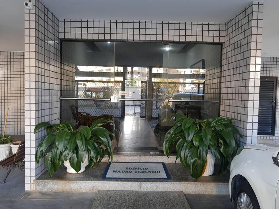 Apartamento próximo as praias das Dunas e Forte