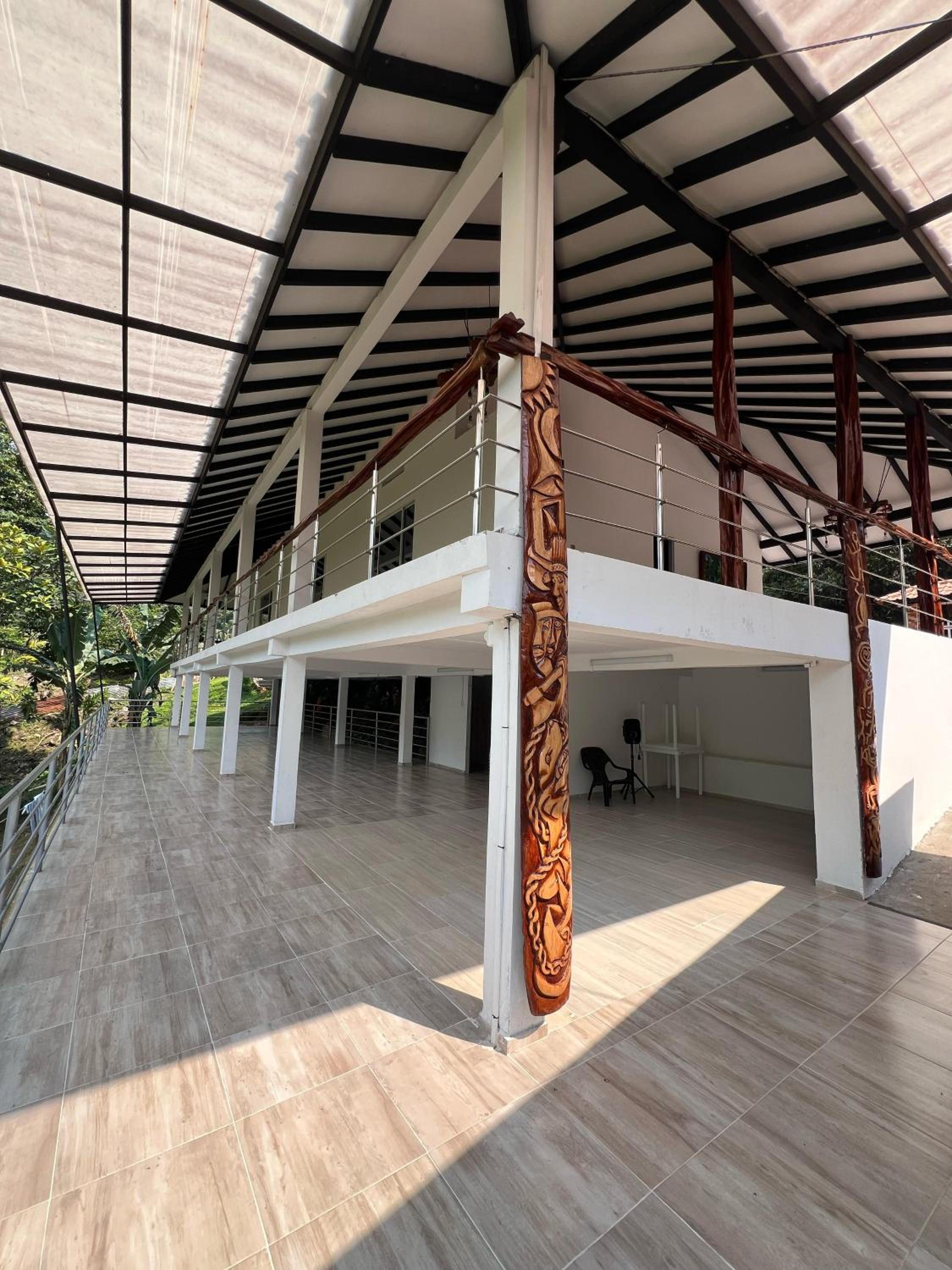 El desmadre villa lujosa Florencia, Caqueta
