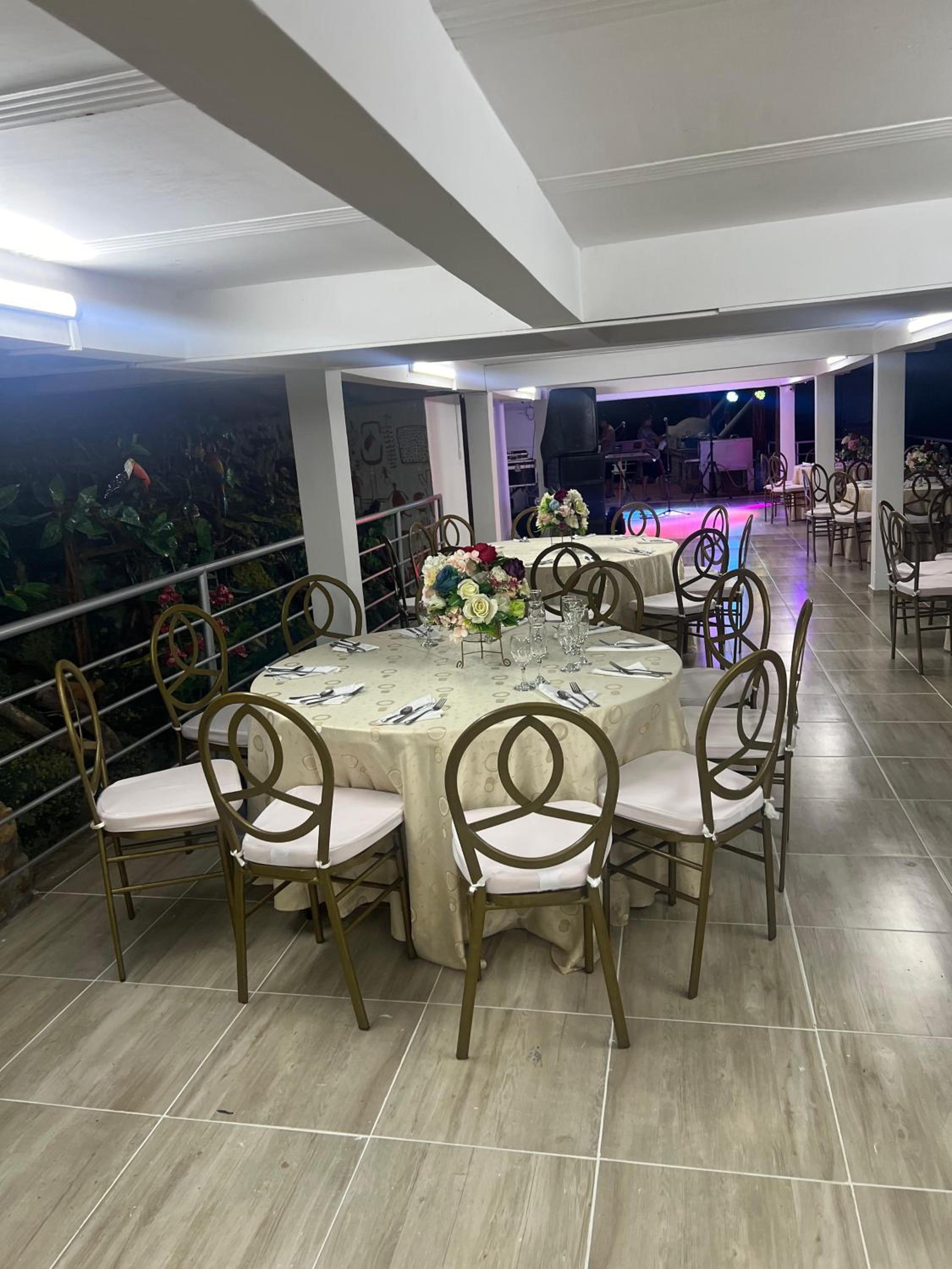 El desmadre villa lujosa Florencia, Caqueta
