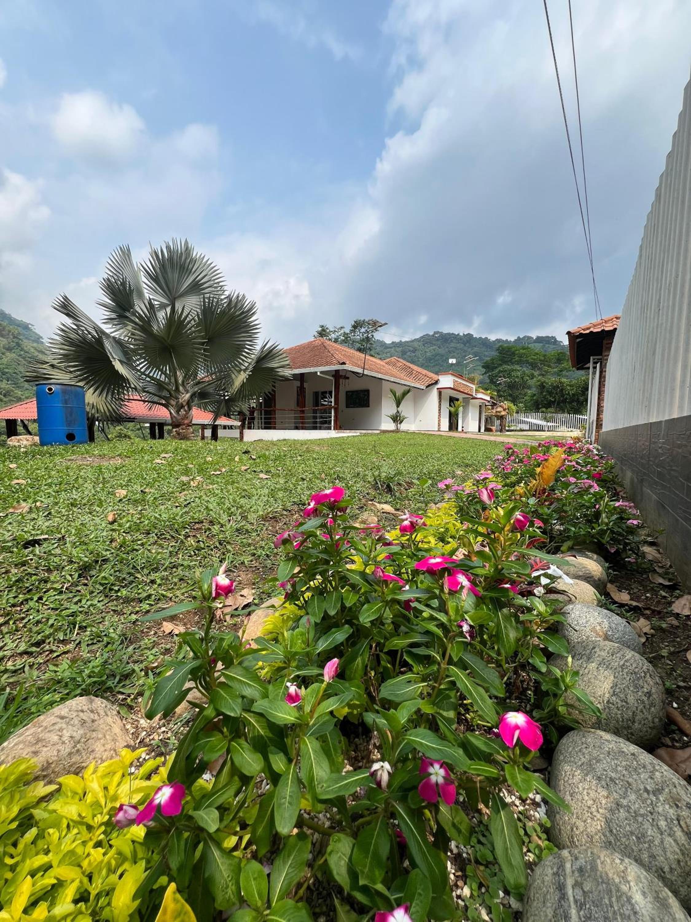 El desmadre villa lujosa Florencia, Caqueta