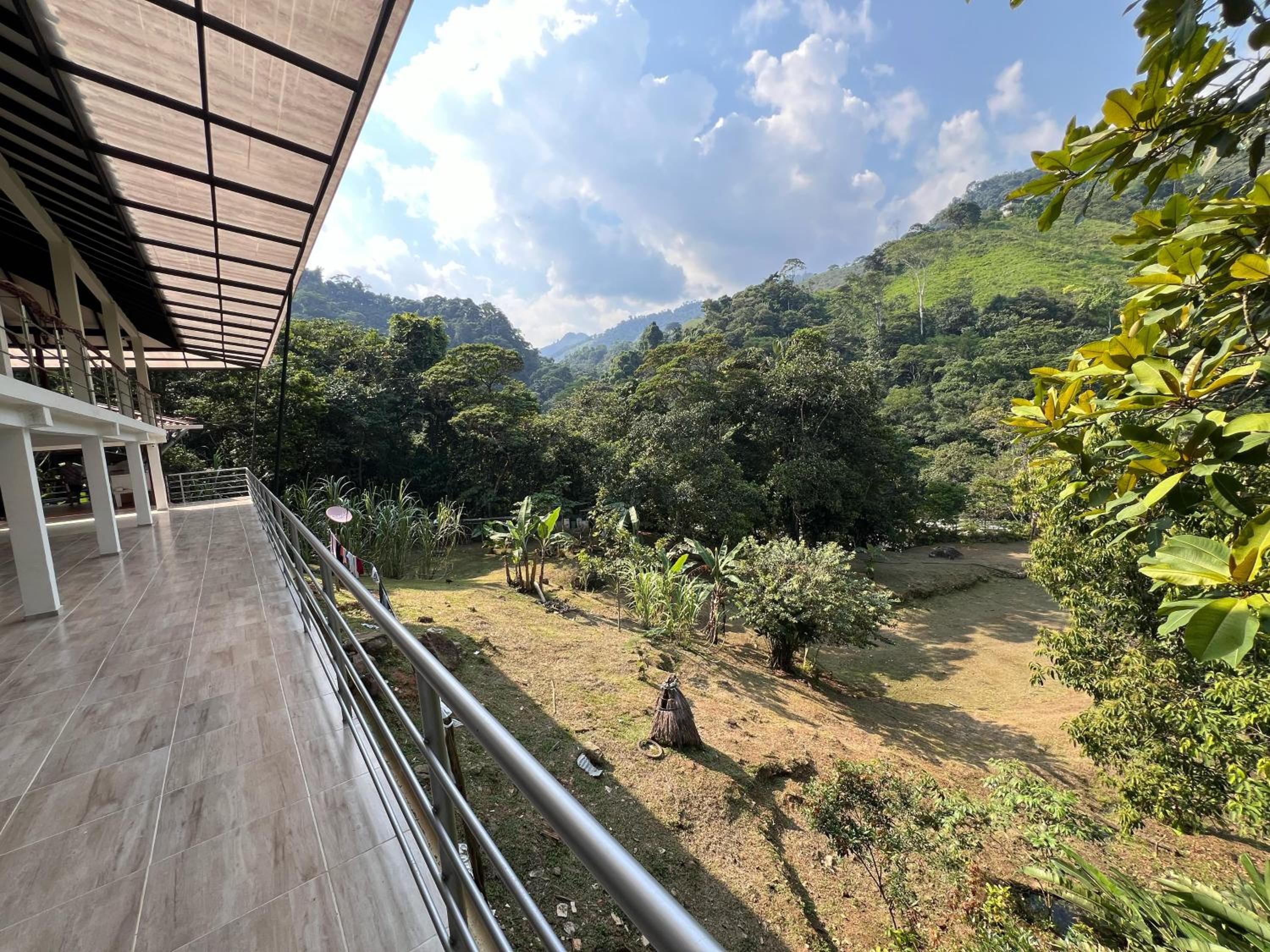 El desmadre villa lujosa Florencia, Caqueta