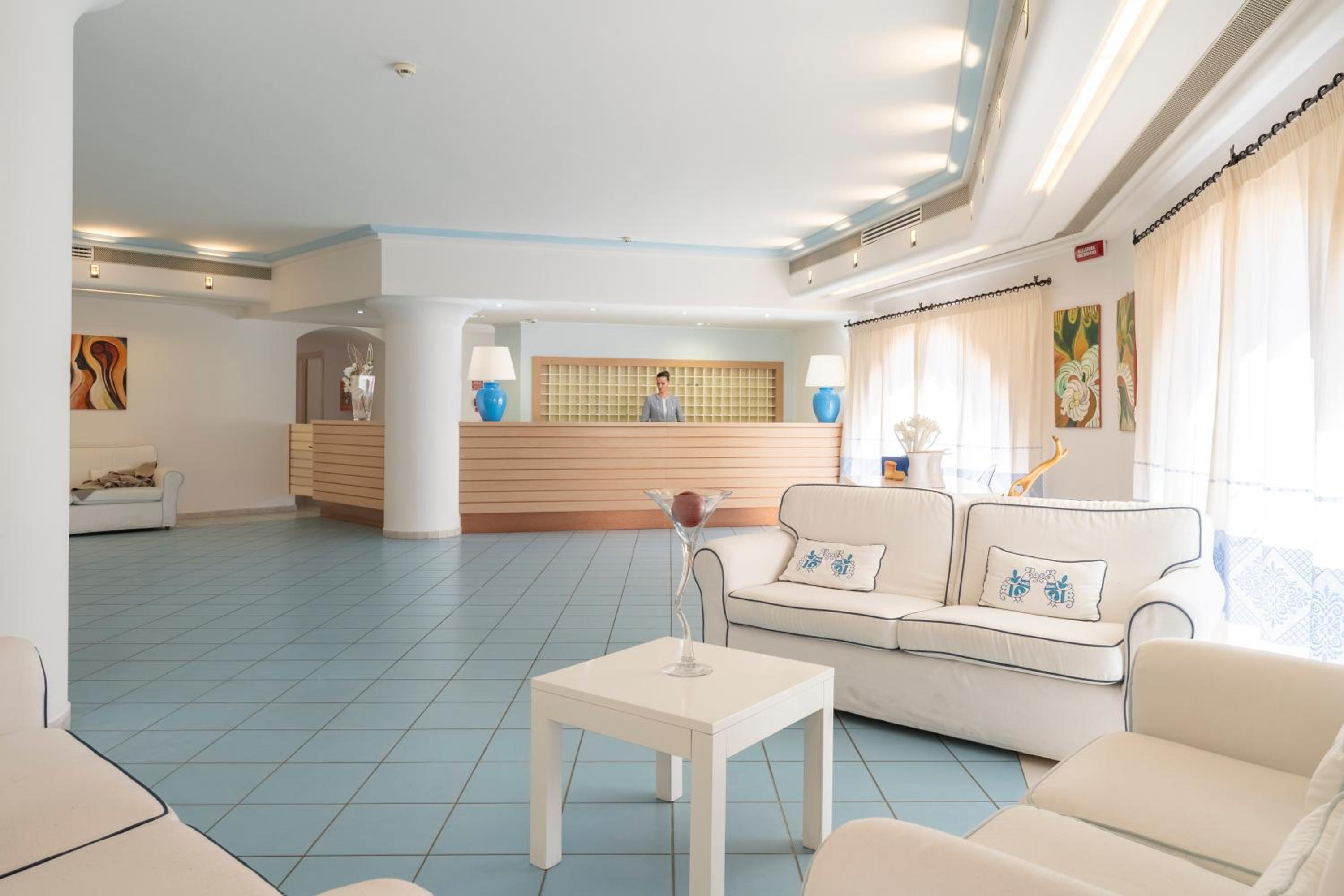 Cala Della Torre Resort