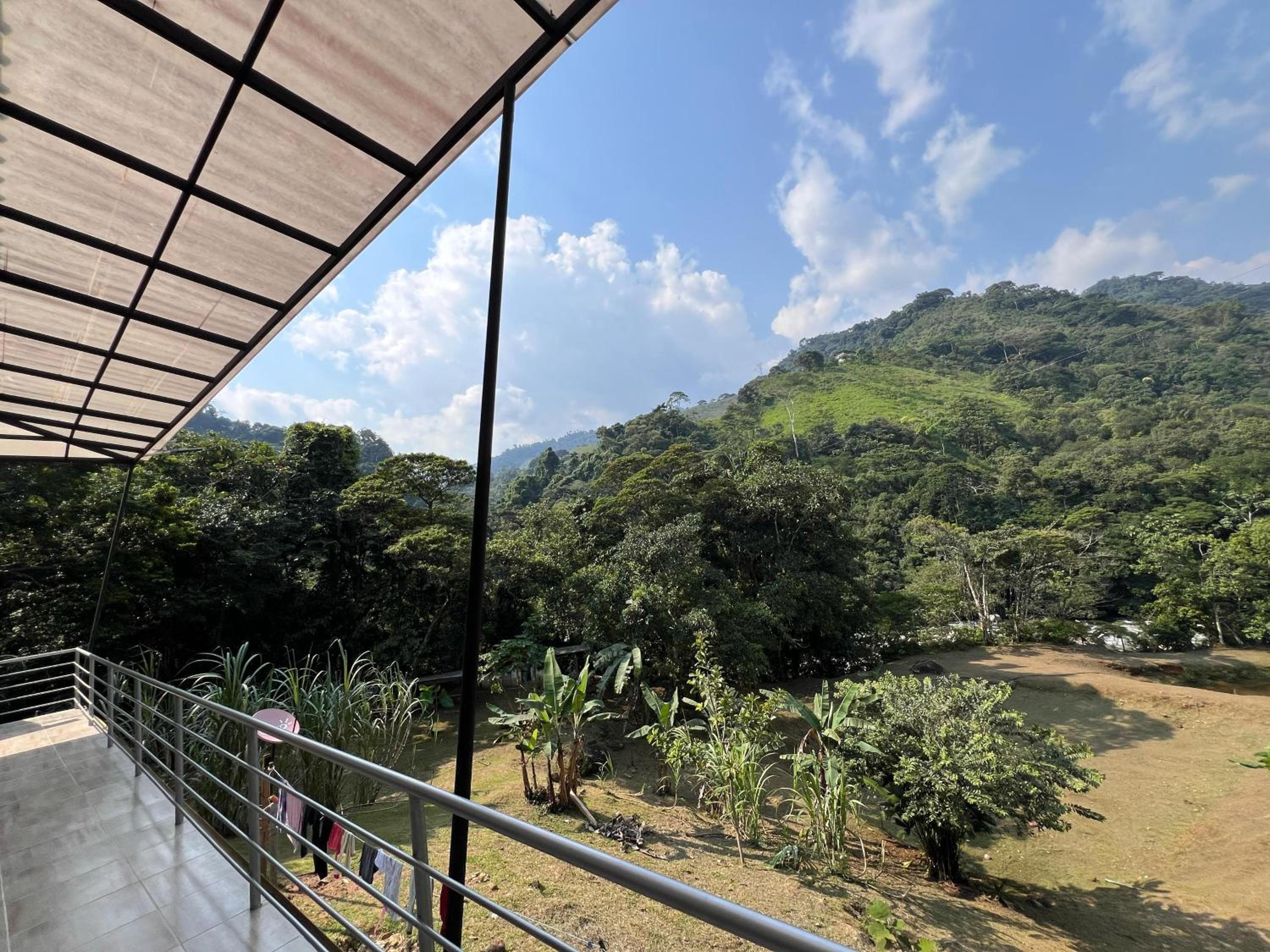 El desmadre villa lujosa Florencia, Caqueta