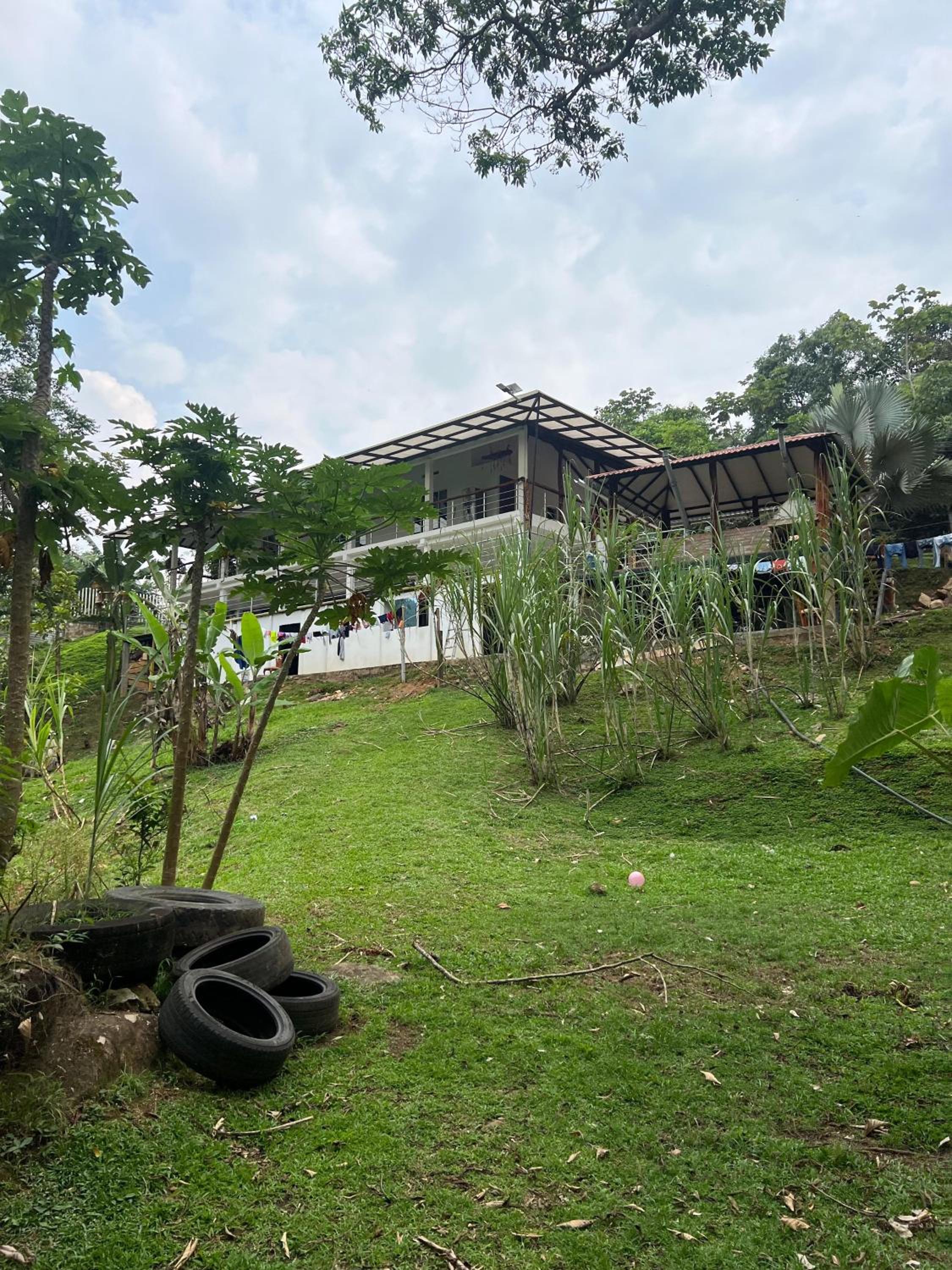 El desmadre villa lujosa Florencia, Caqueta
