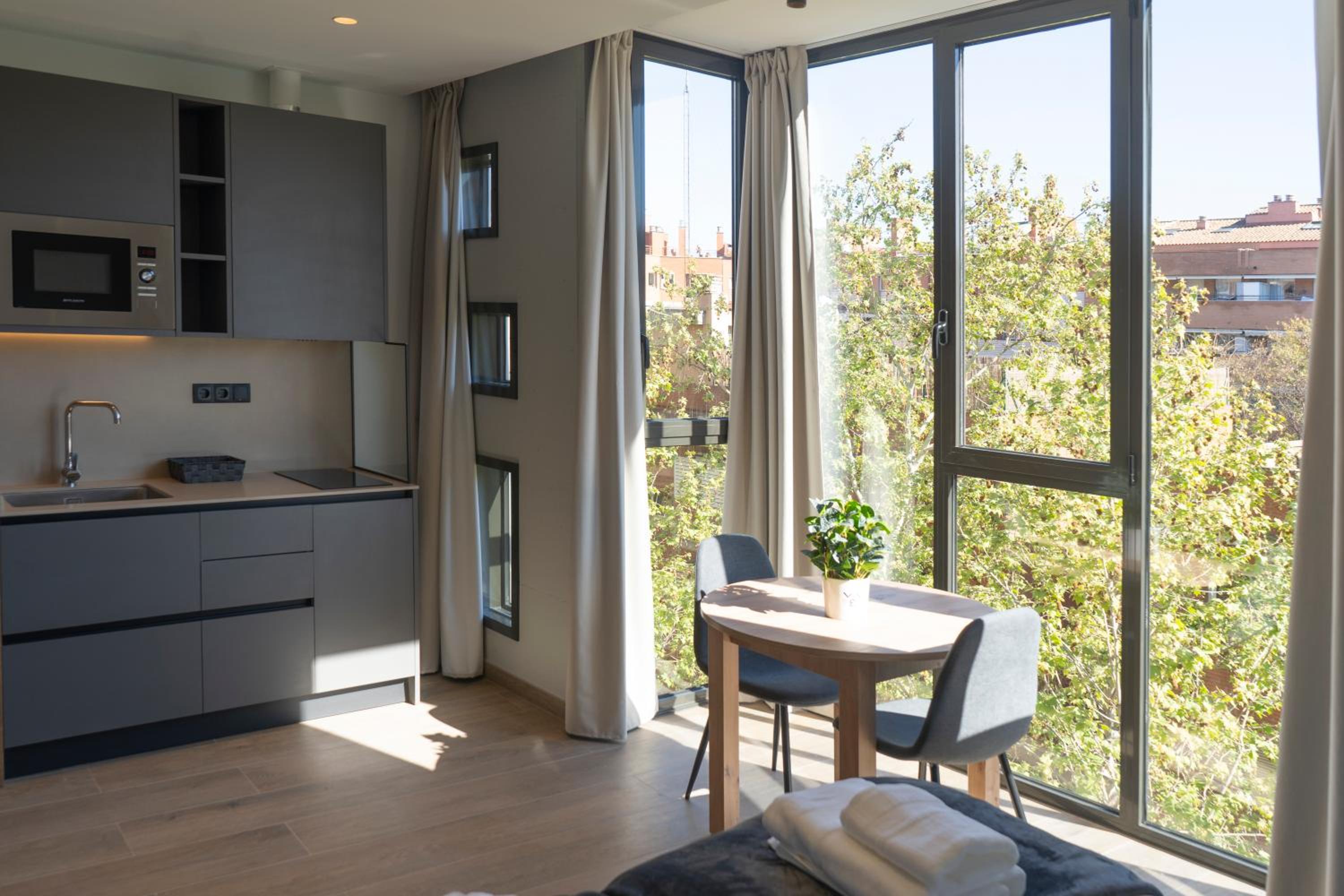 Monturiol Apartaments