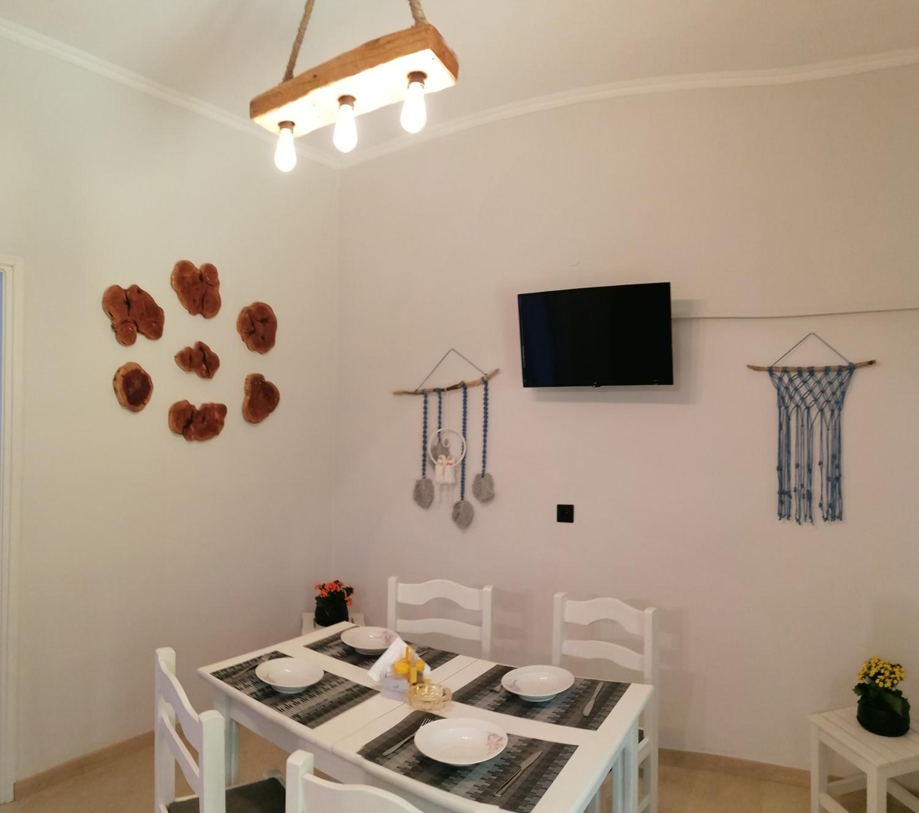 Makis Apartments