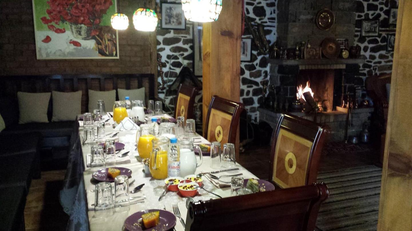 Guest House Bujtina Leon