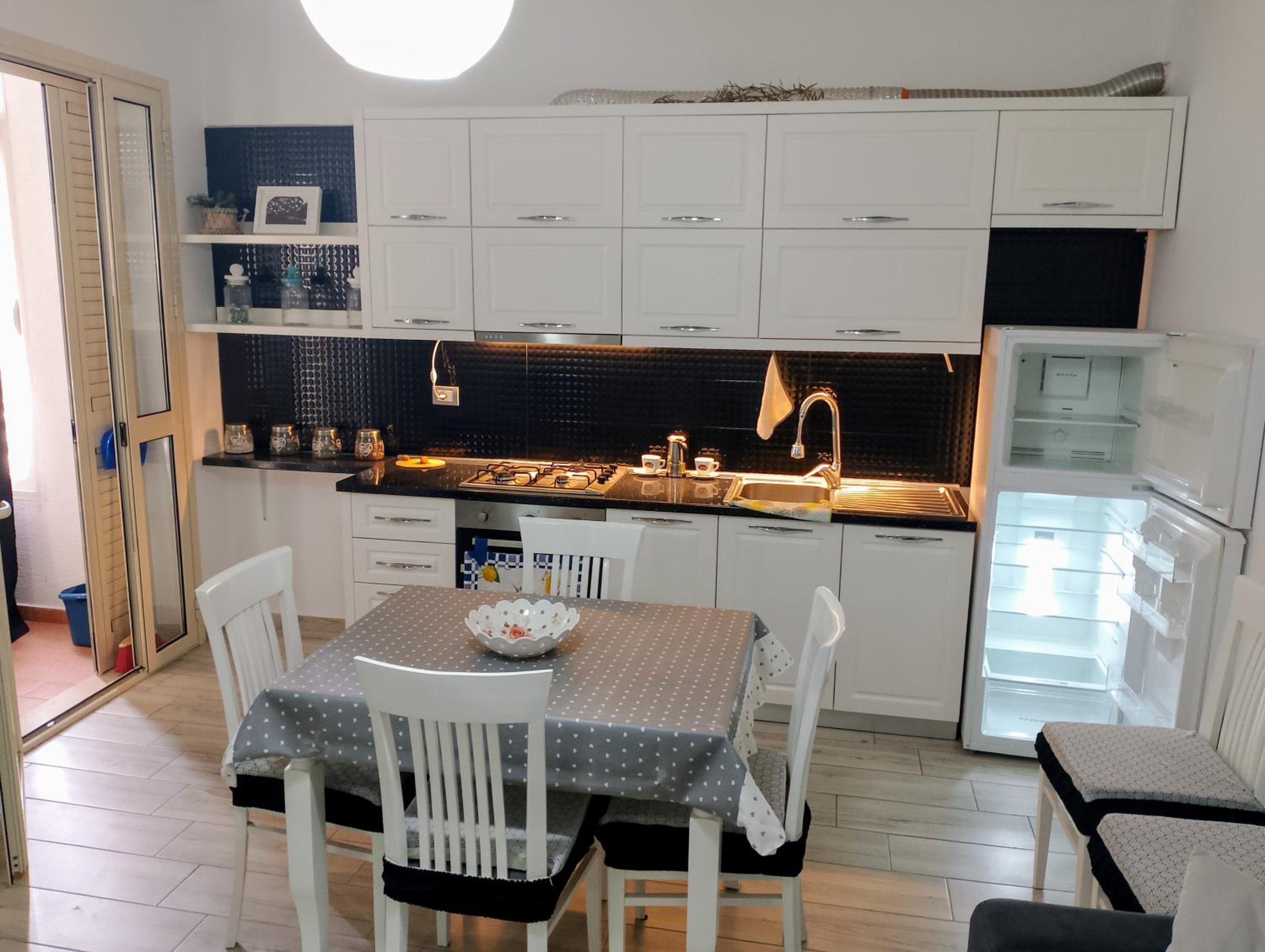 Resy Apartments