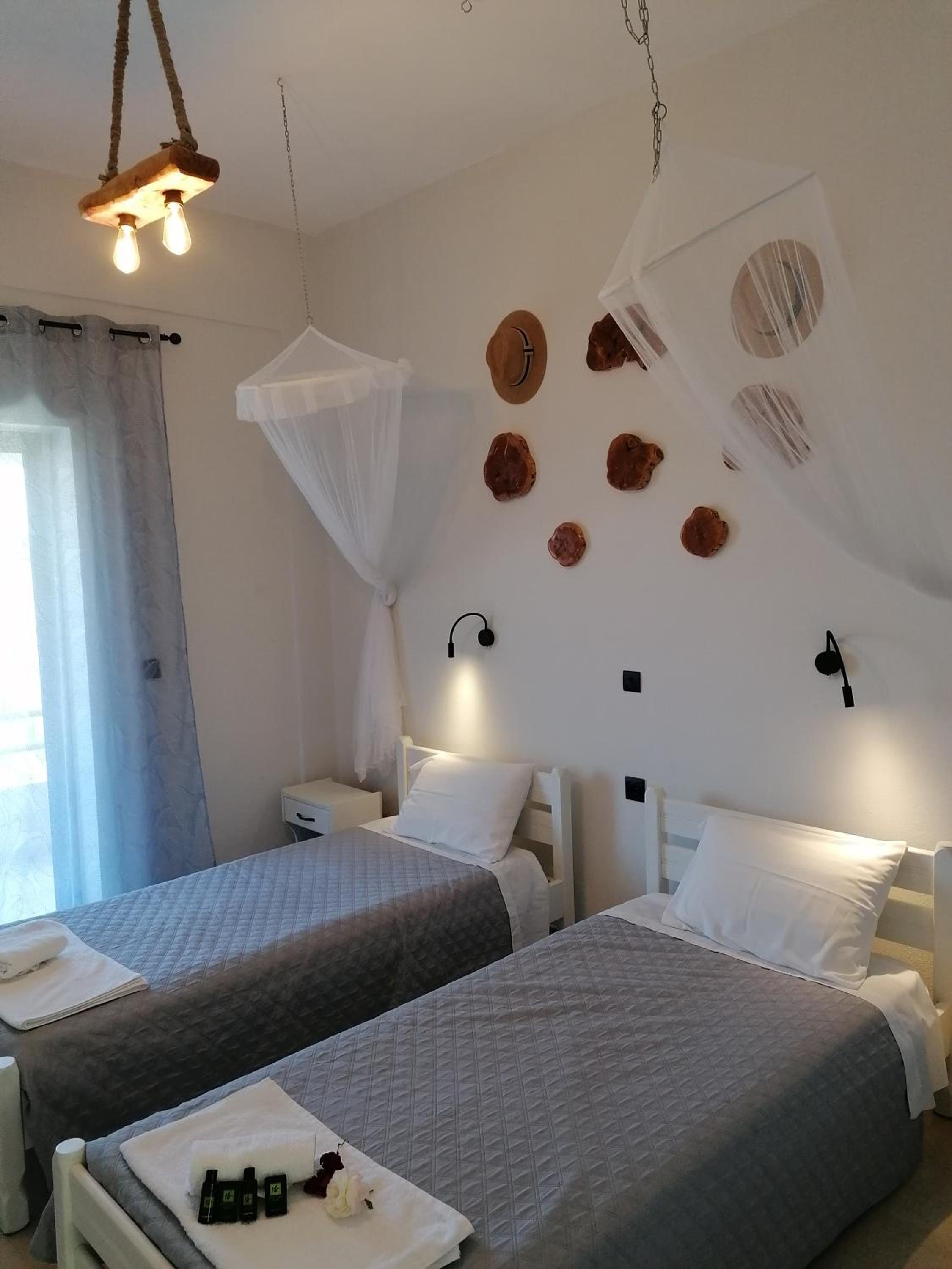 Makis Apartments