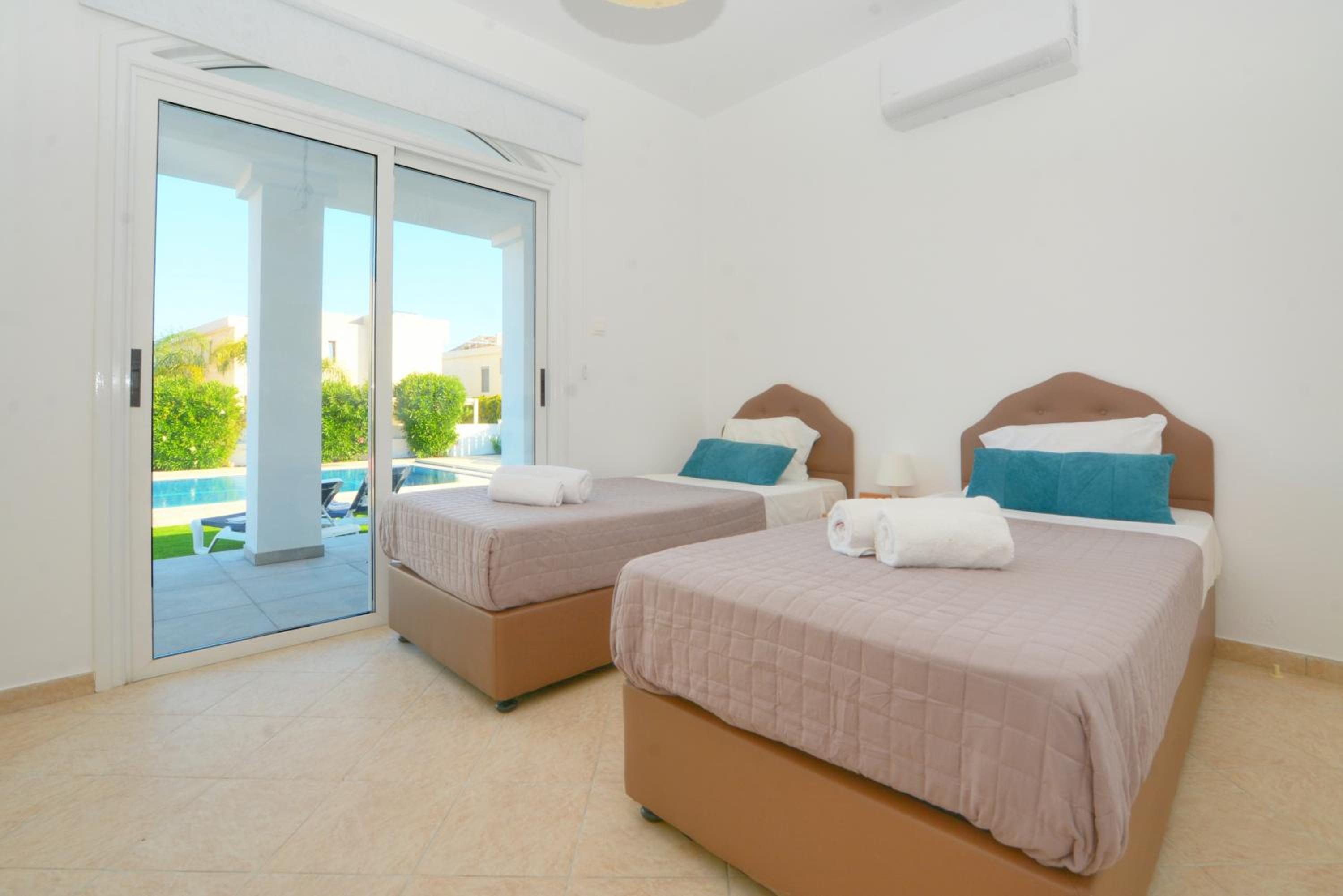 Villa Aquamarine