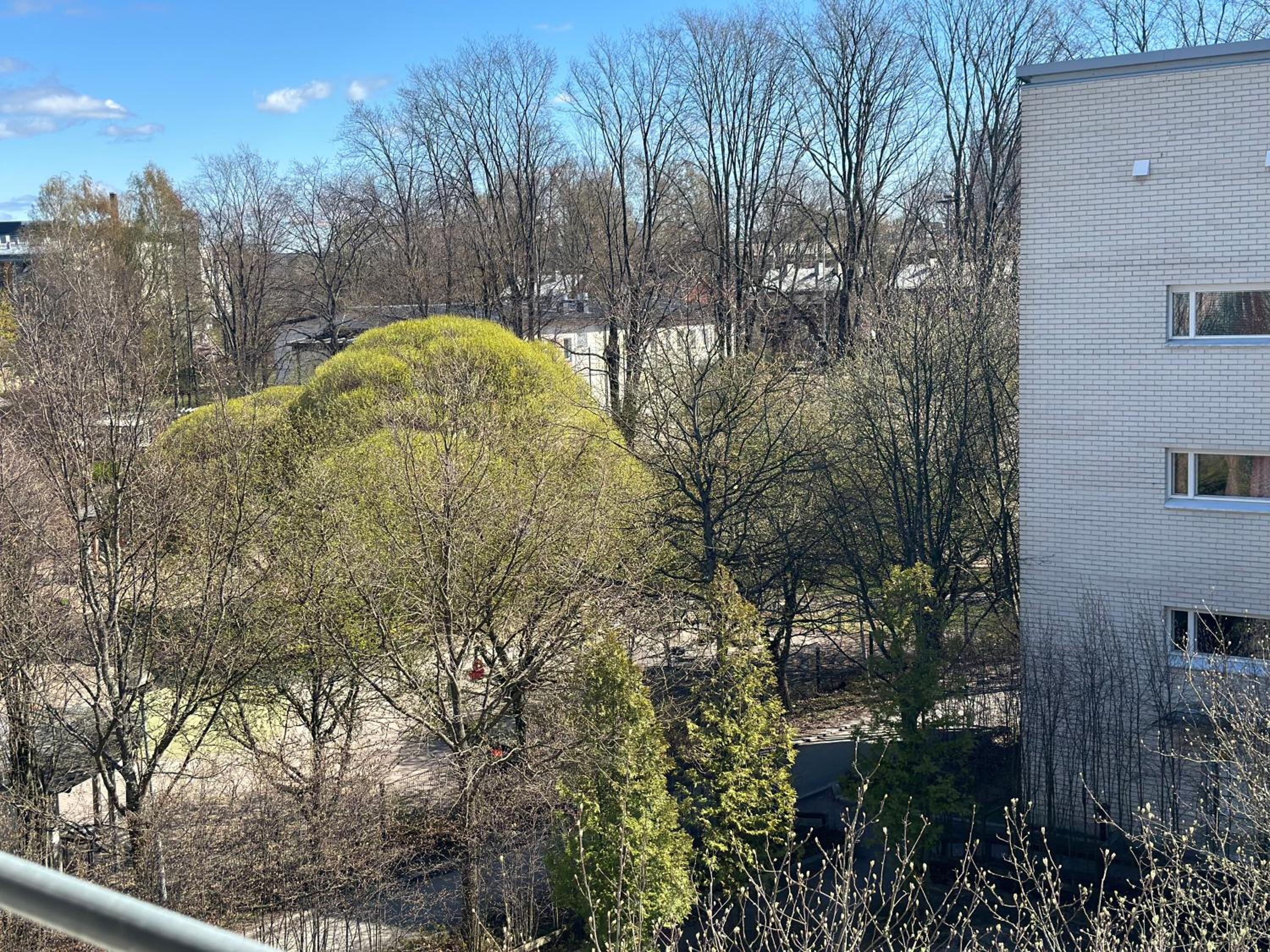 Joni Apartments