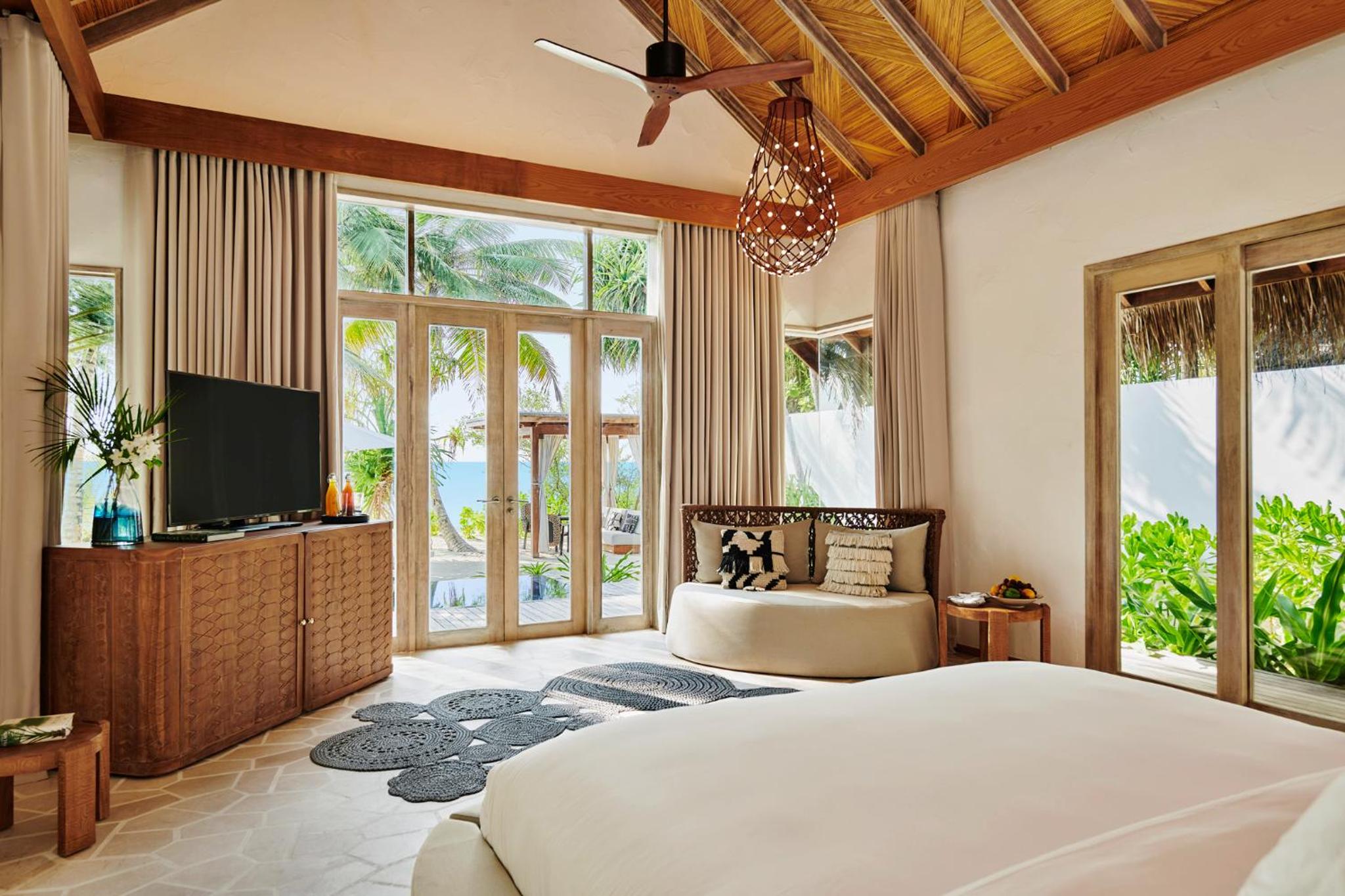 Sirru Fen Fushi Private Lagoon Resort Maldives view 3