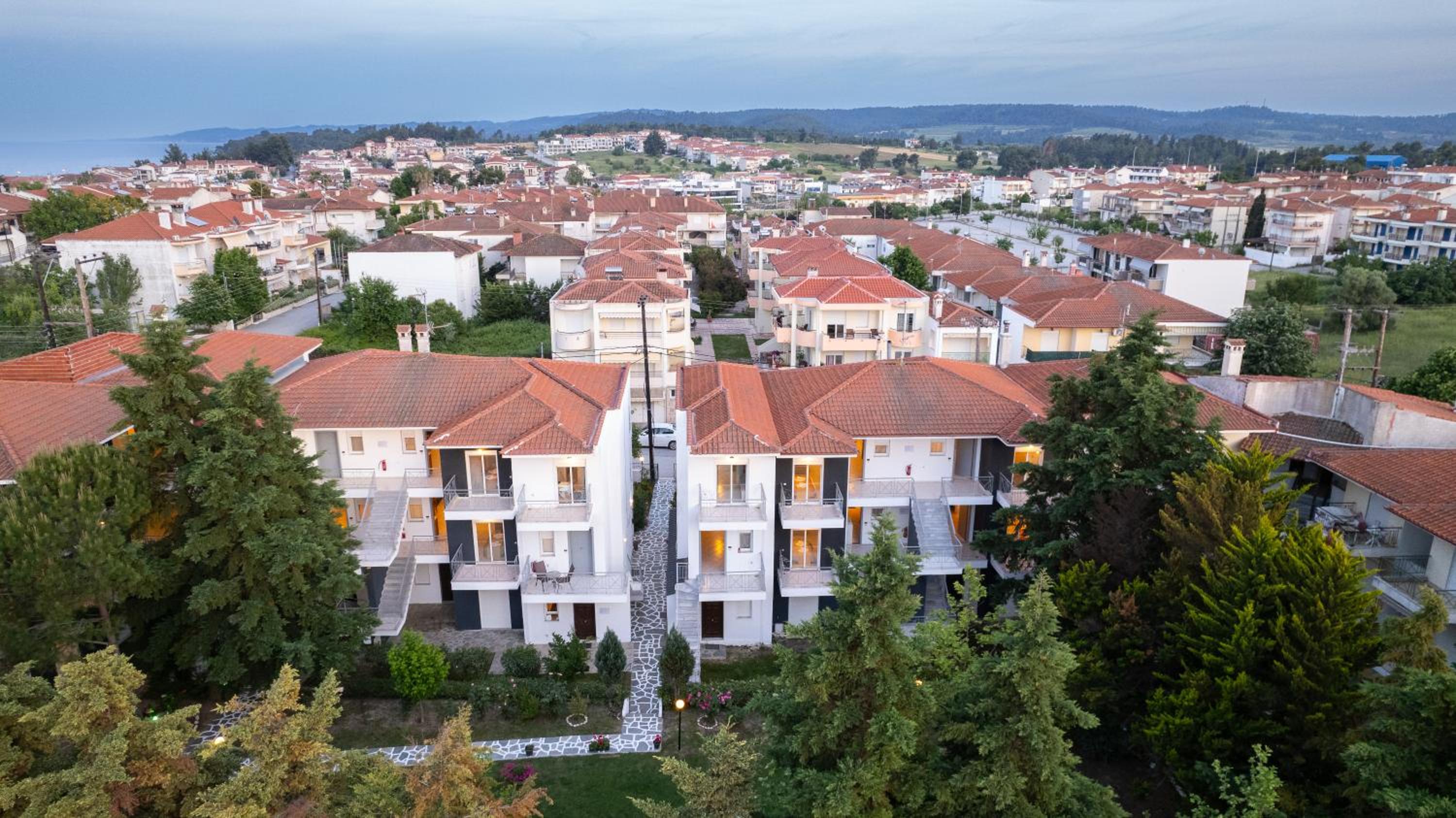 DOMES APARTMENTS