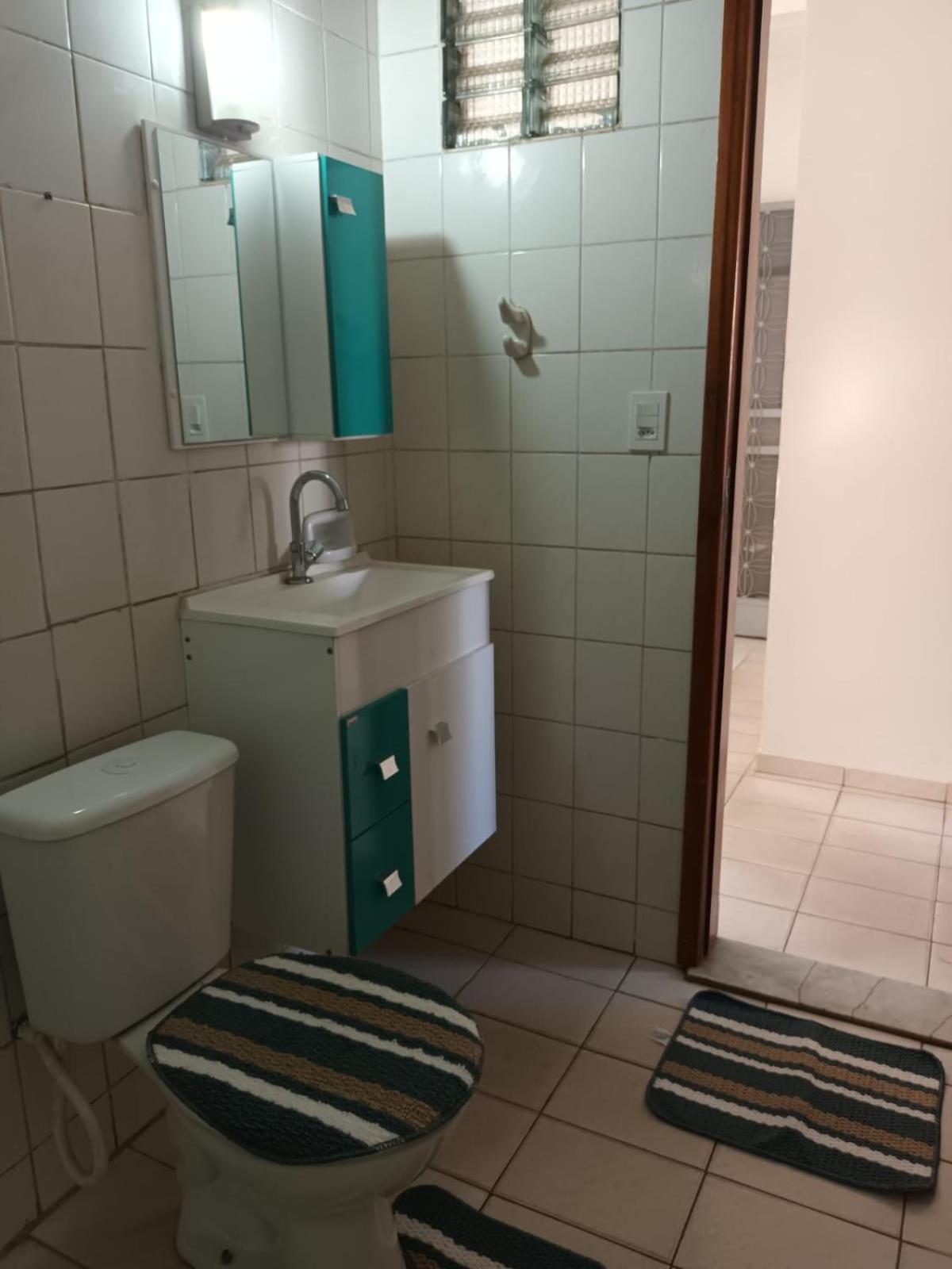 Cantinho Confortável e bem localizado
