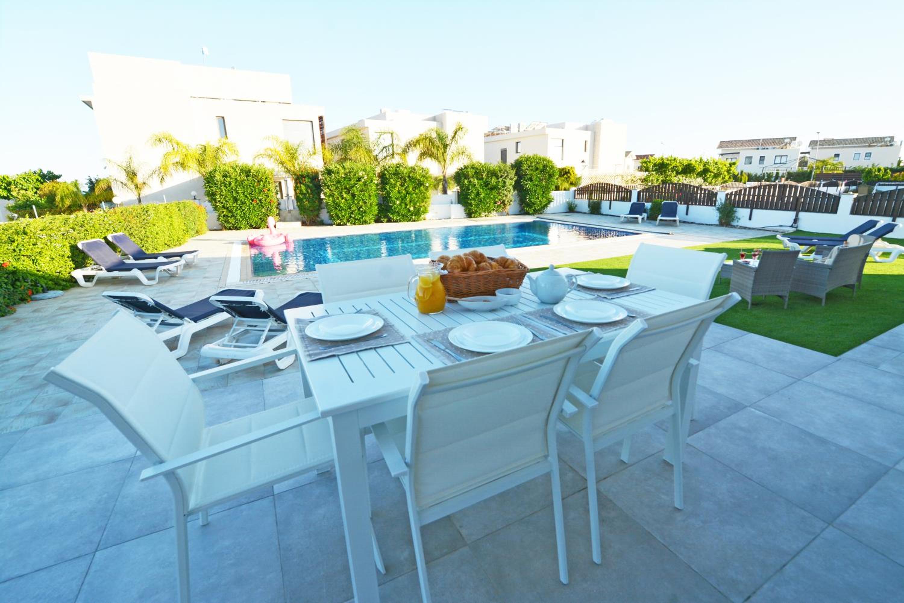Villa Aquamarine