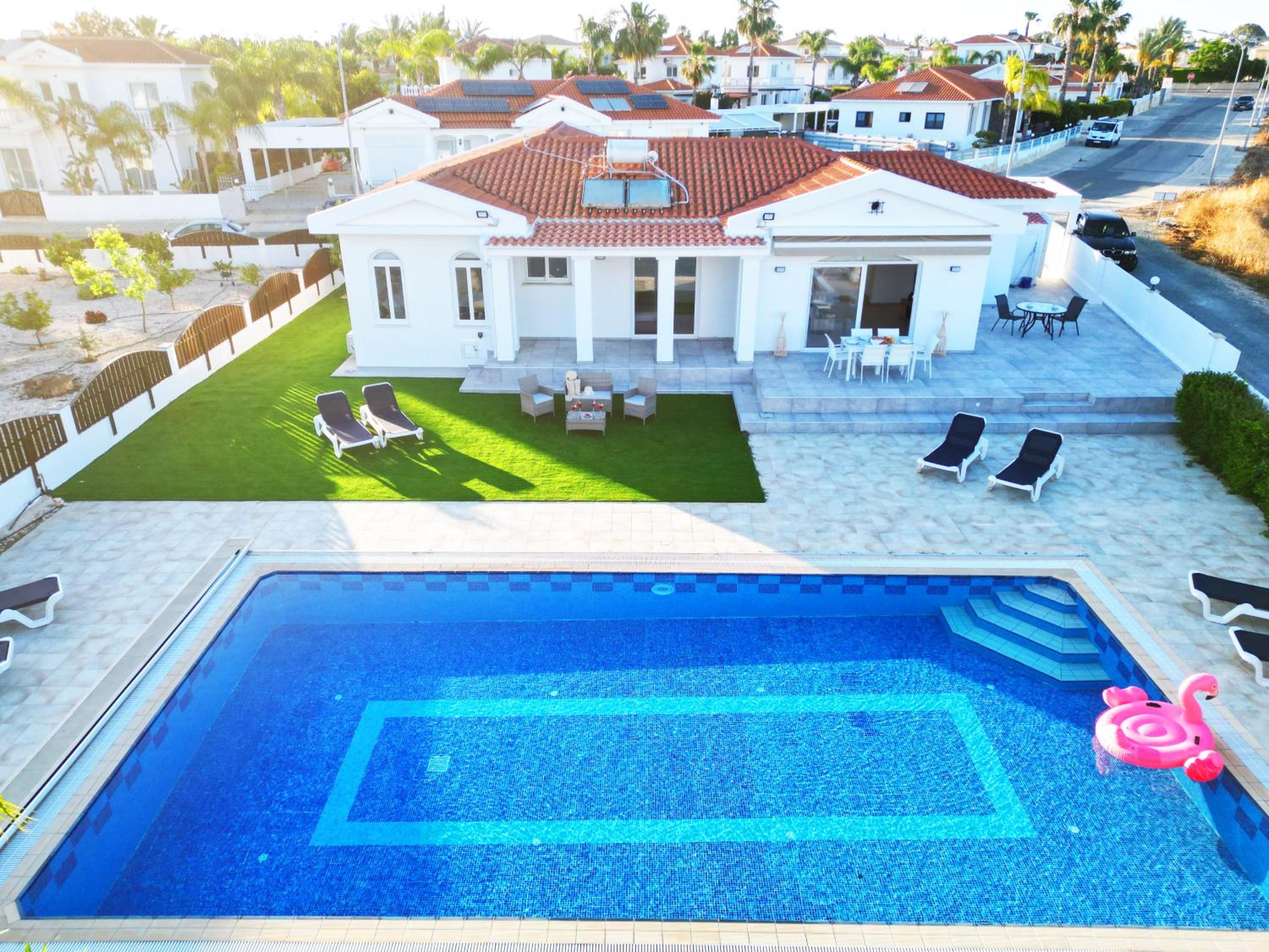 Villa Aquamarine